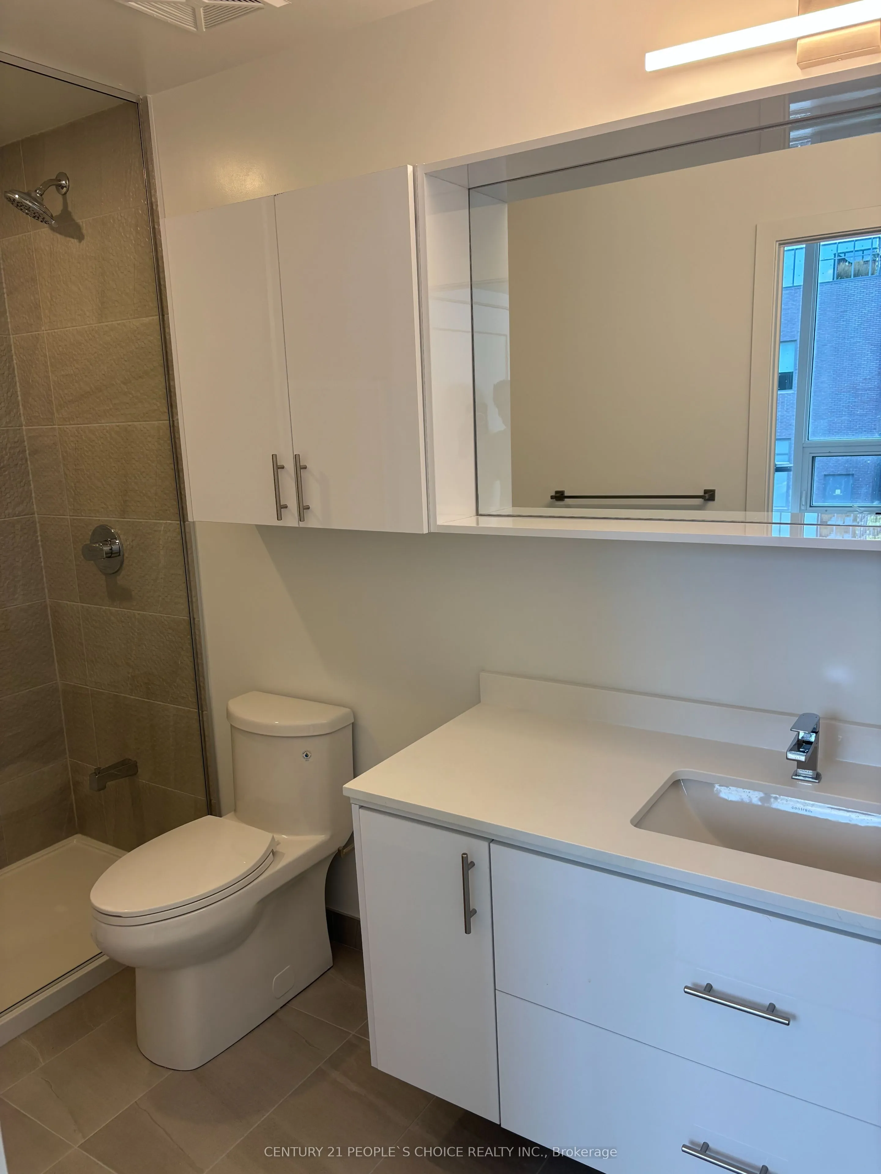 5105 Hurontario Street, #215