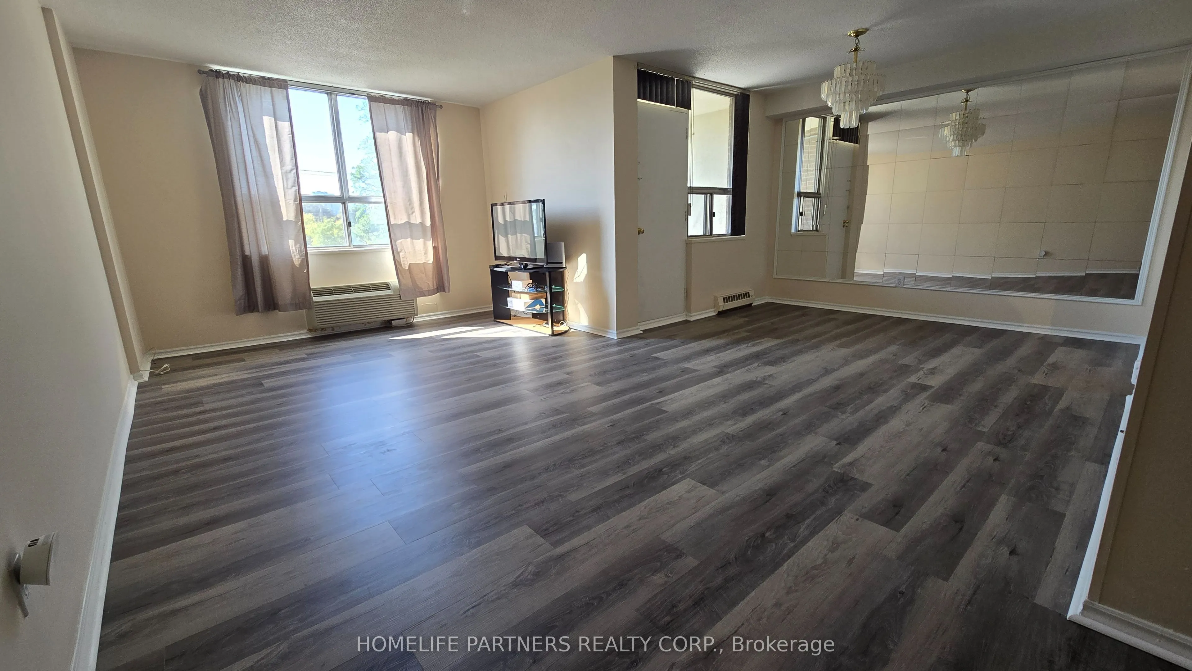 2825 Islington Avenue, #315