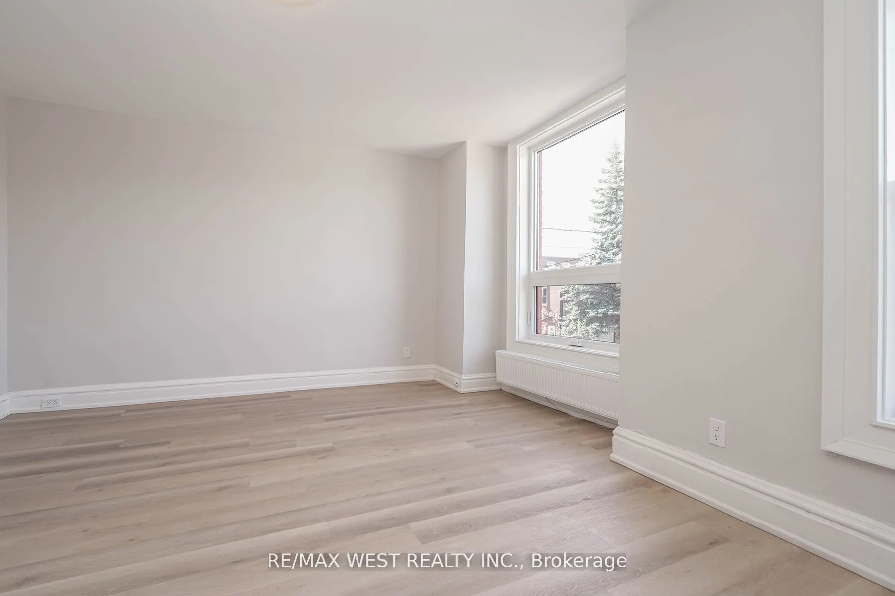 115 Edwin Avenue
