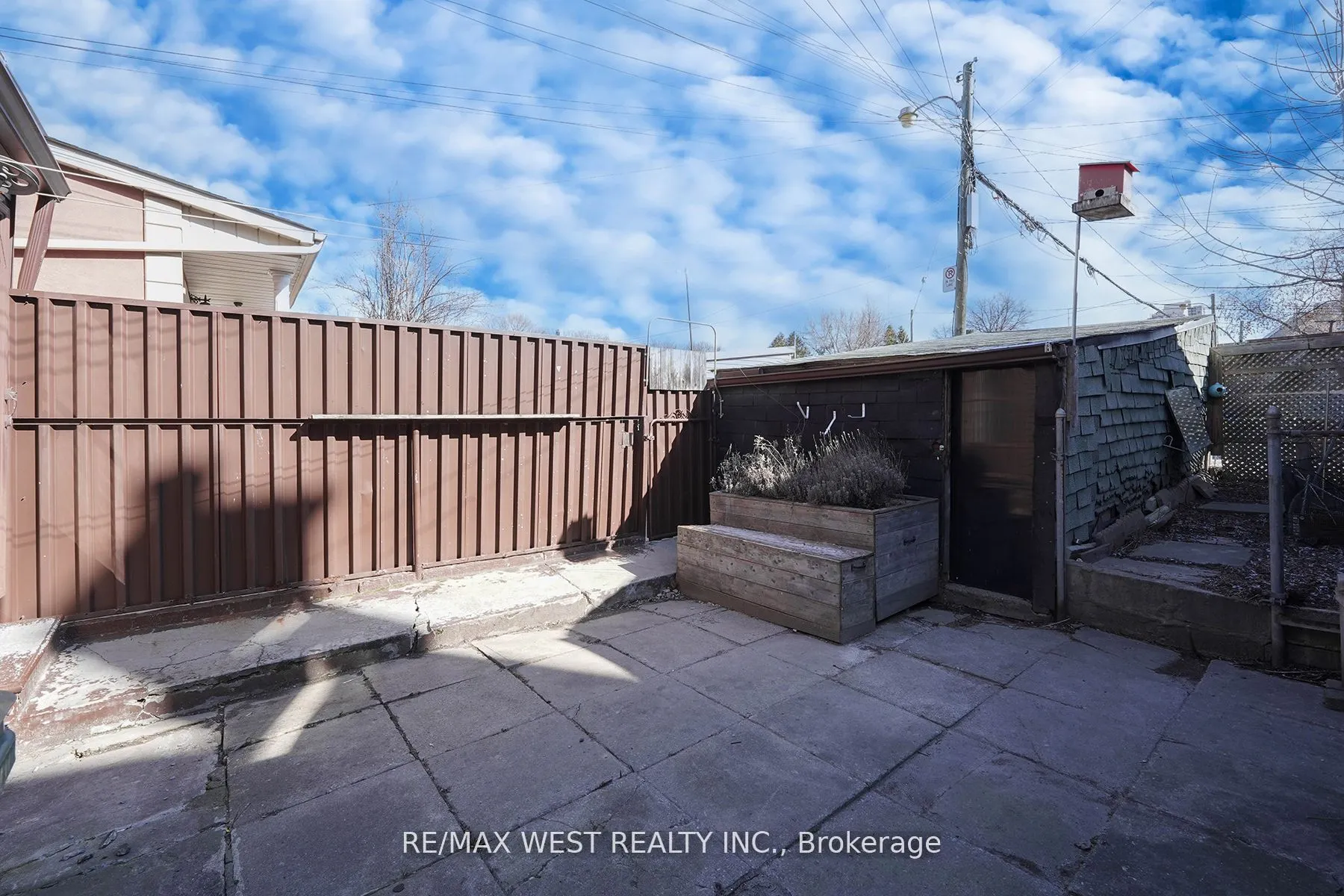 115 Edwin Avenue