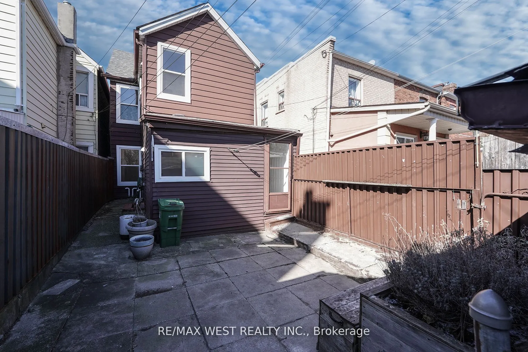 115 Edwin Avenue