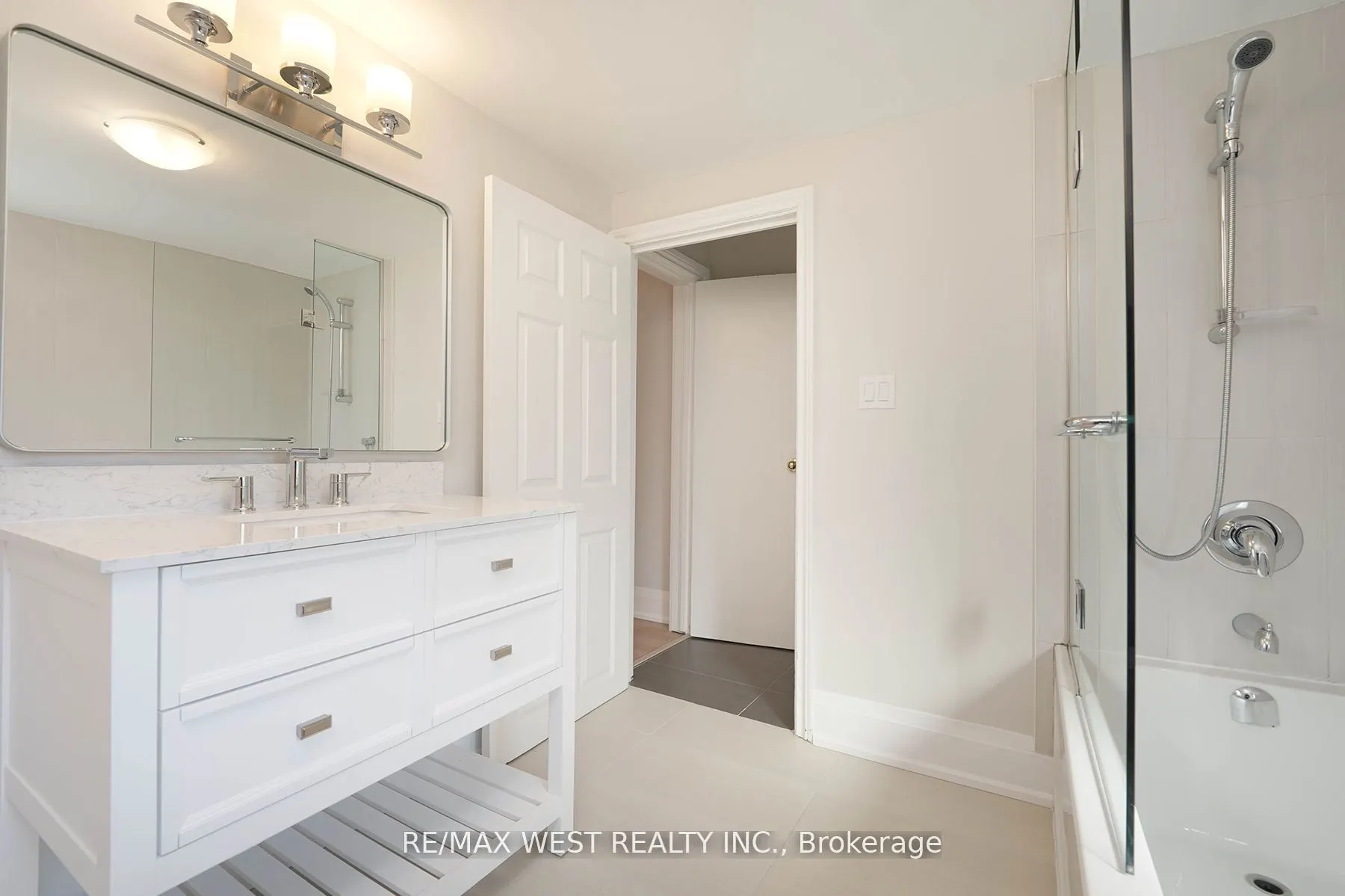 115 Edwin Avenue