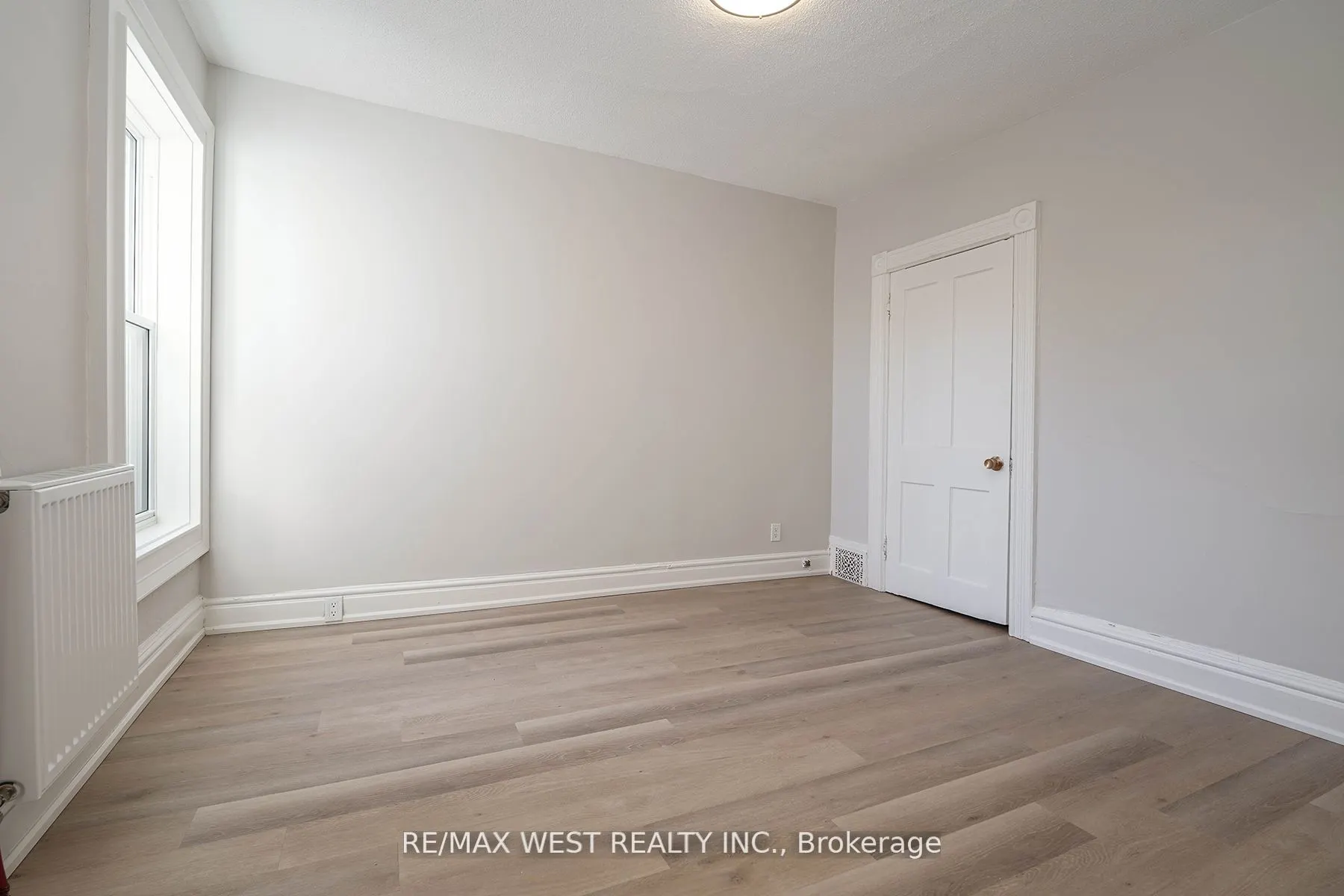 115 Edwin Avenue
