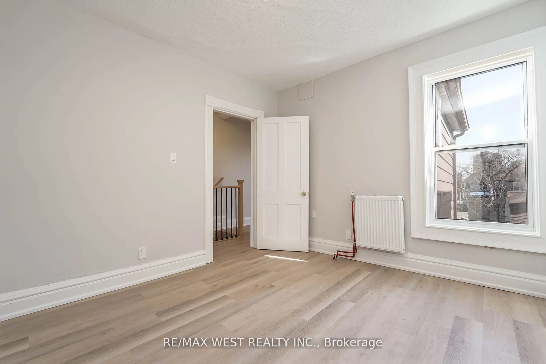 115 Edwin Avenue