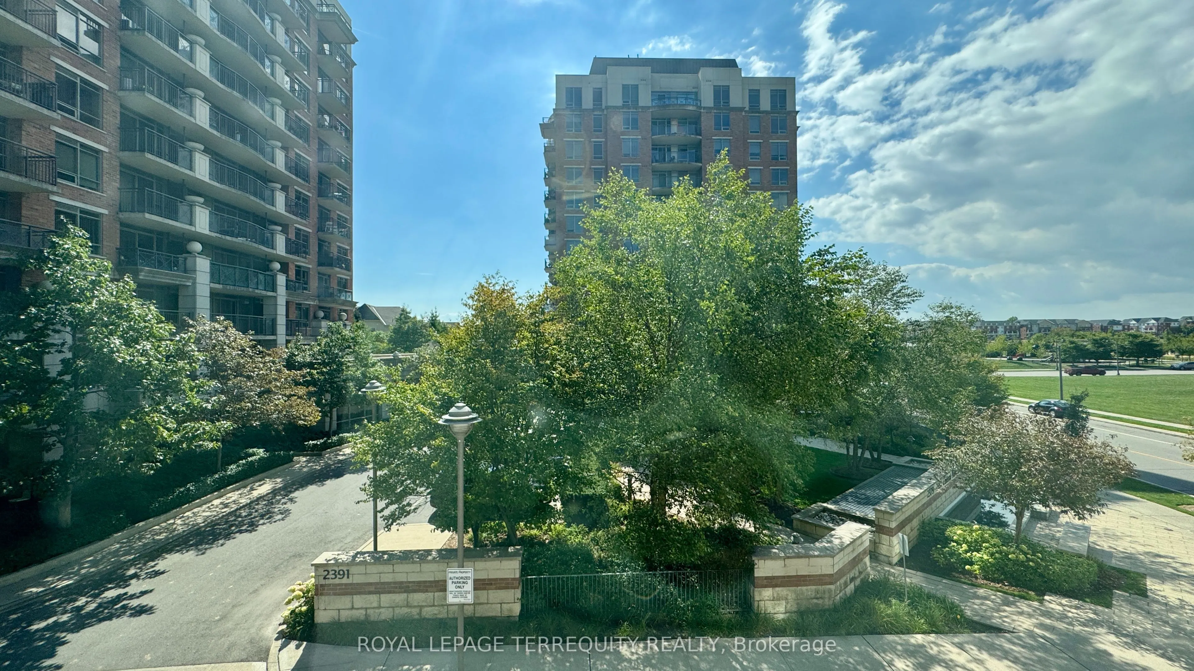 150 Oak Park Boulevard, #206
