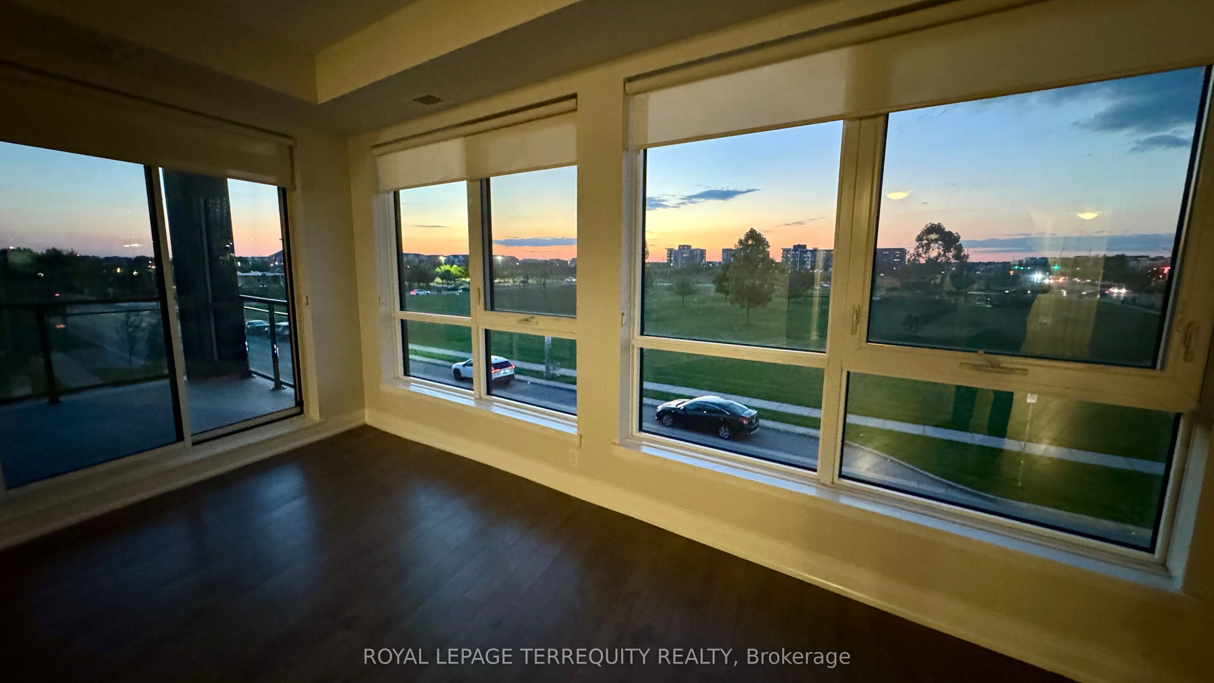 150 Oak Park Boulevard, #206