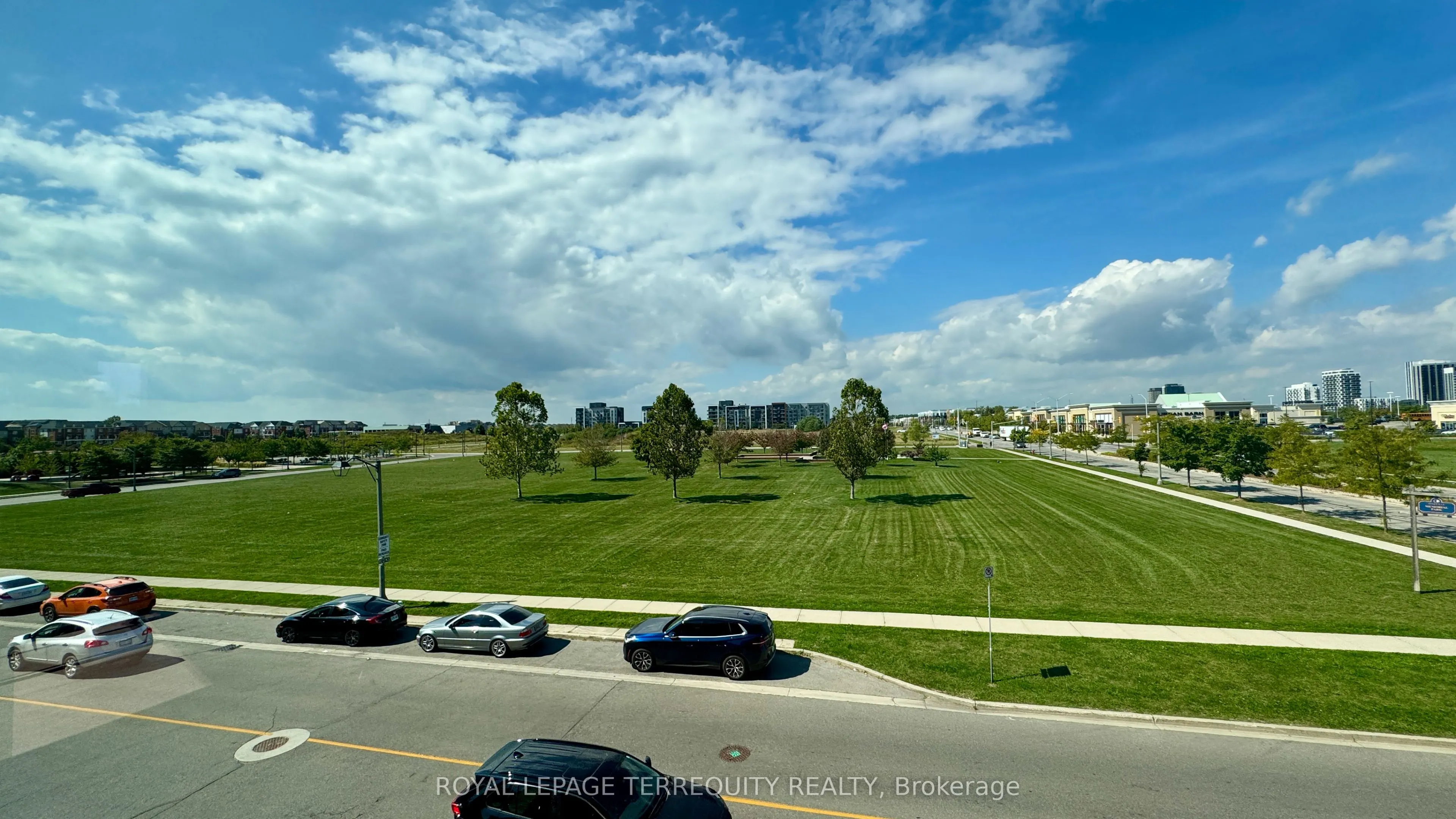 150 Oak Park Boulevard, #206