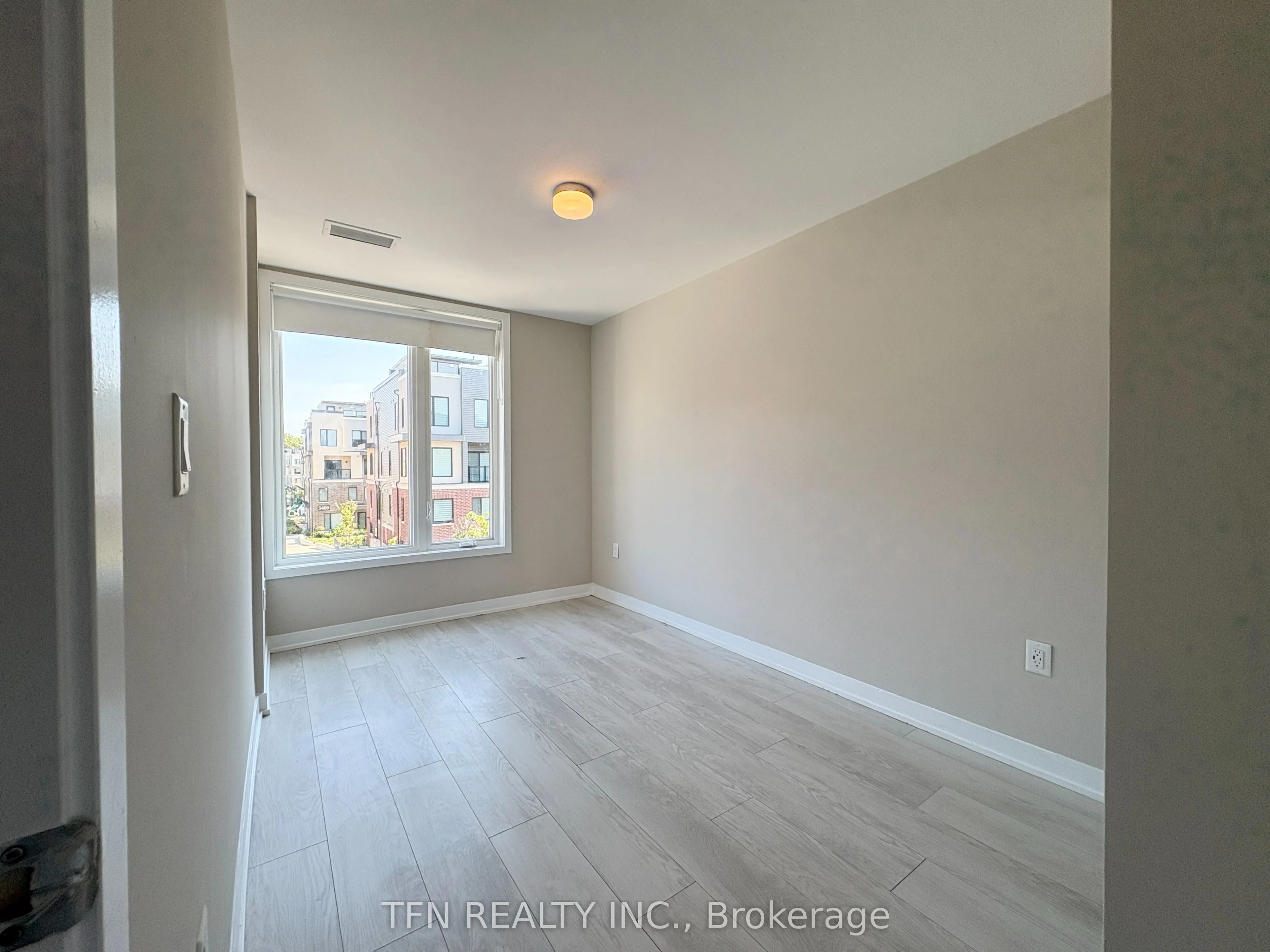 3401 Ridgeway Drive, #307