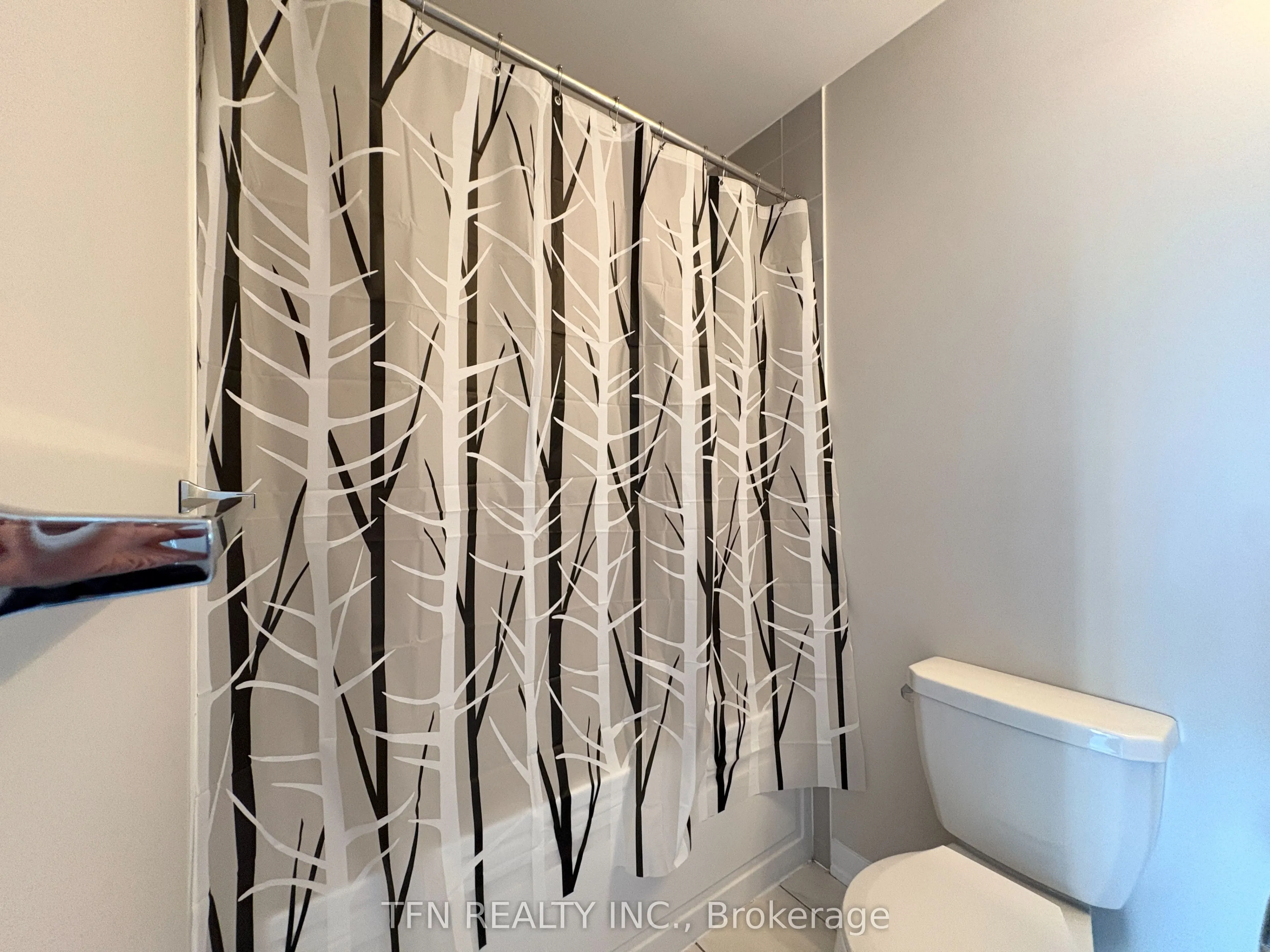 3401 Ridgeway Drive, #307