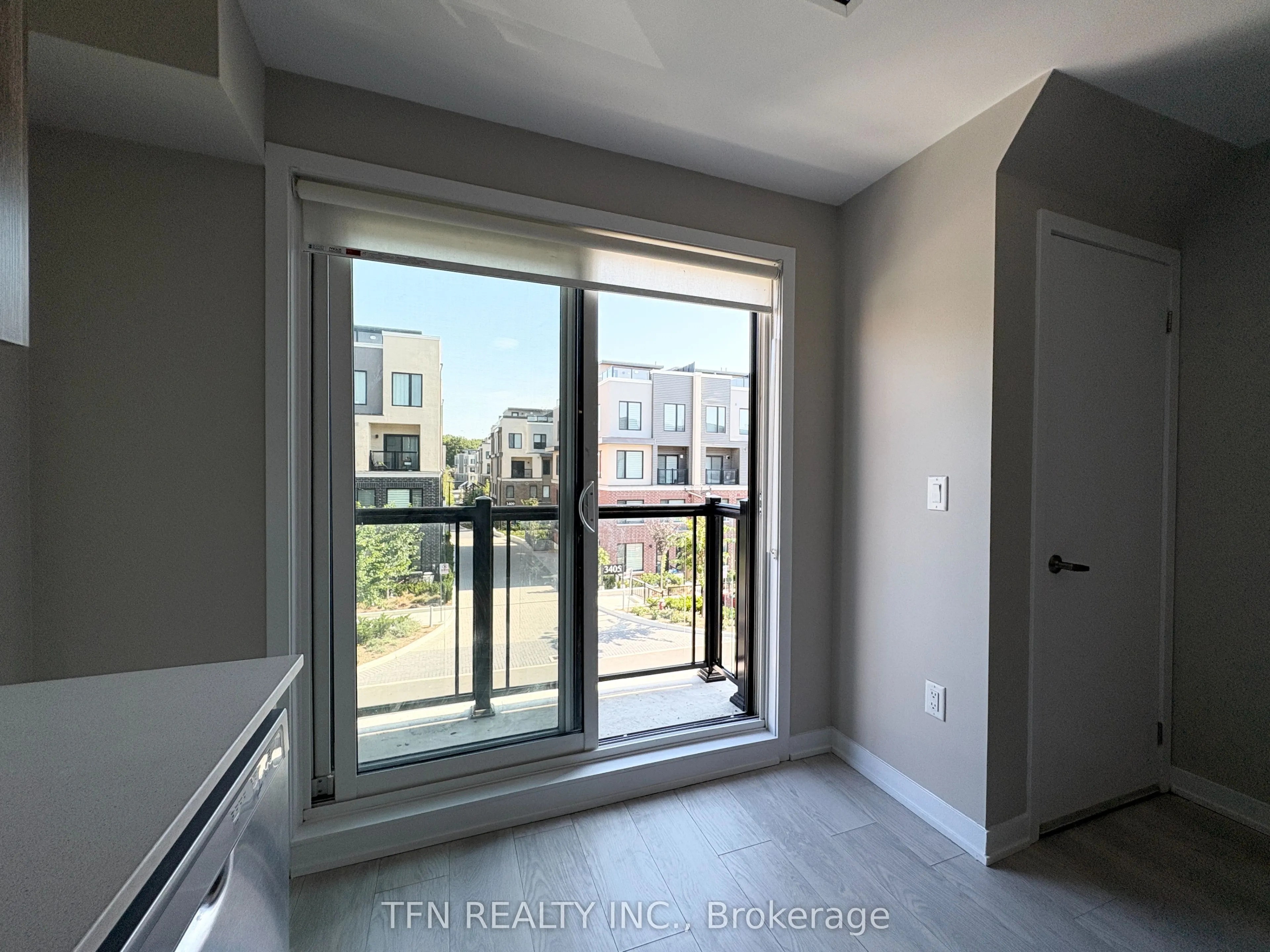 3401 Ridgeway Drive, #307