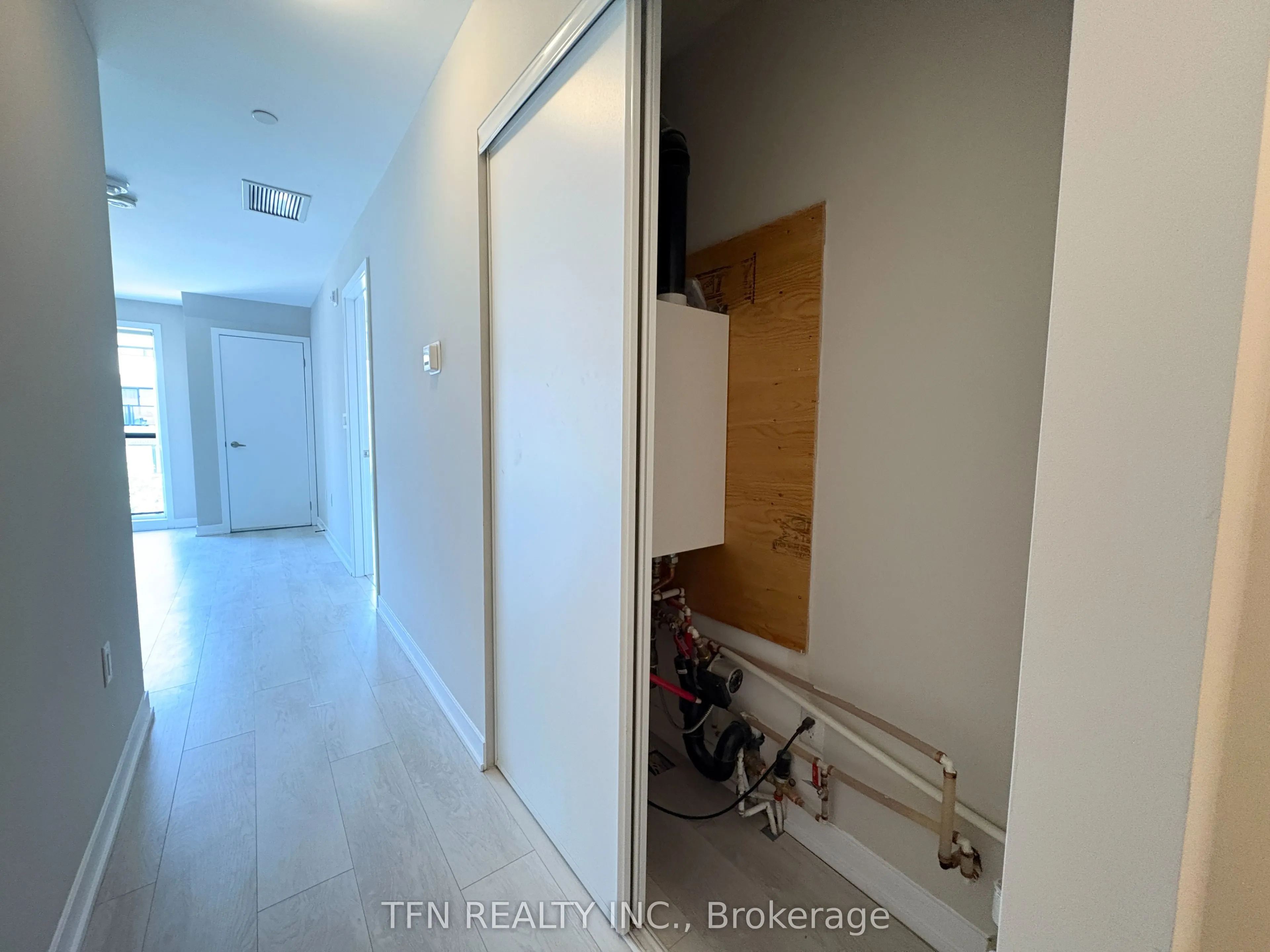 3401 Ridgeway Drive, #307