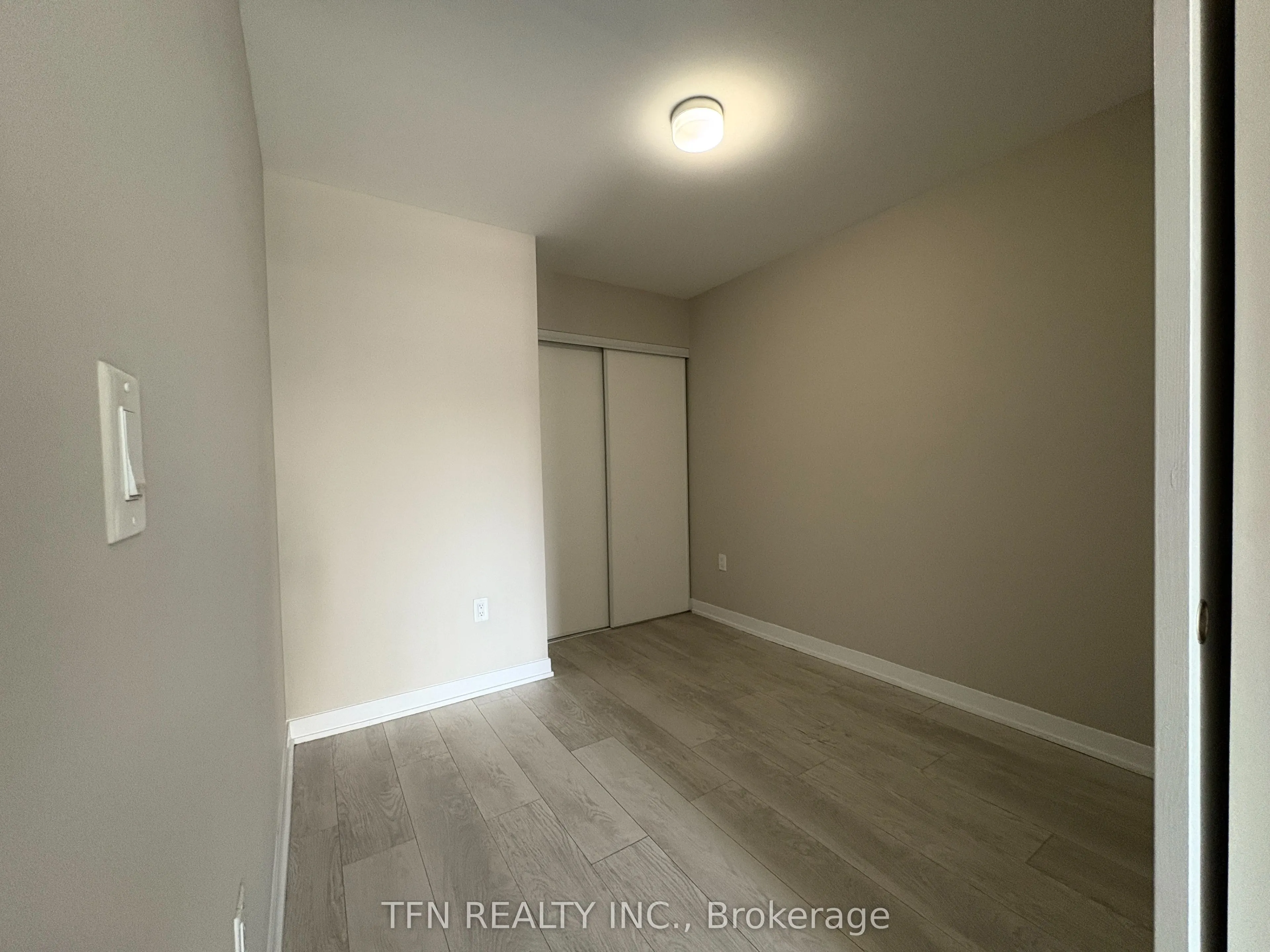 3401 Ridgeway Drive, #307