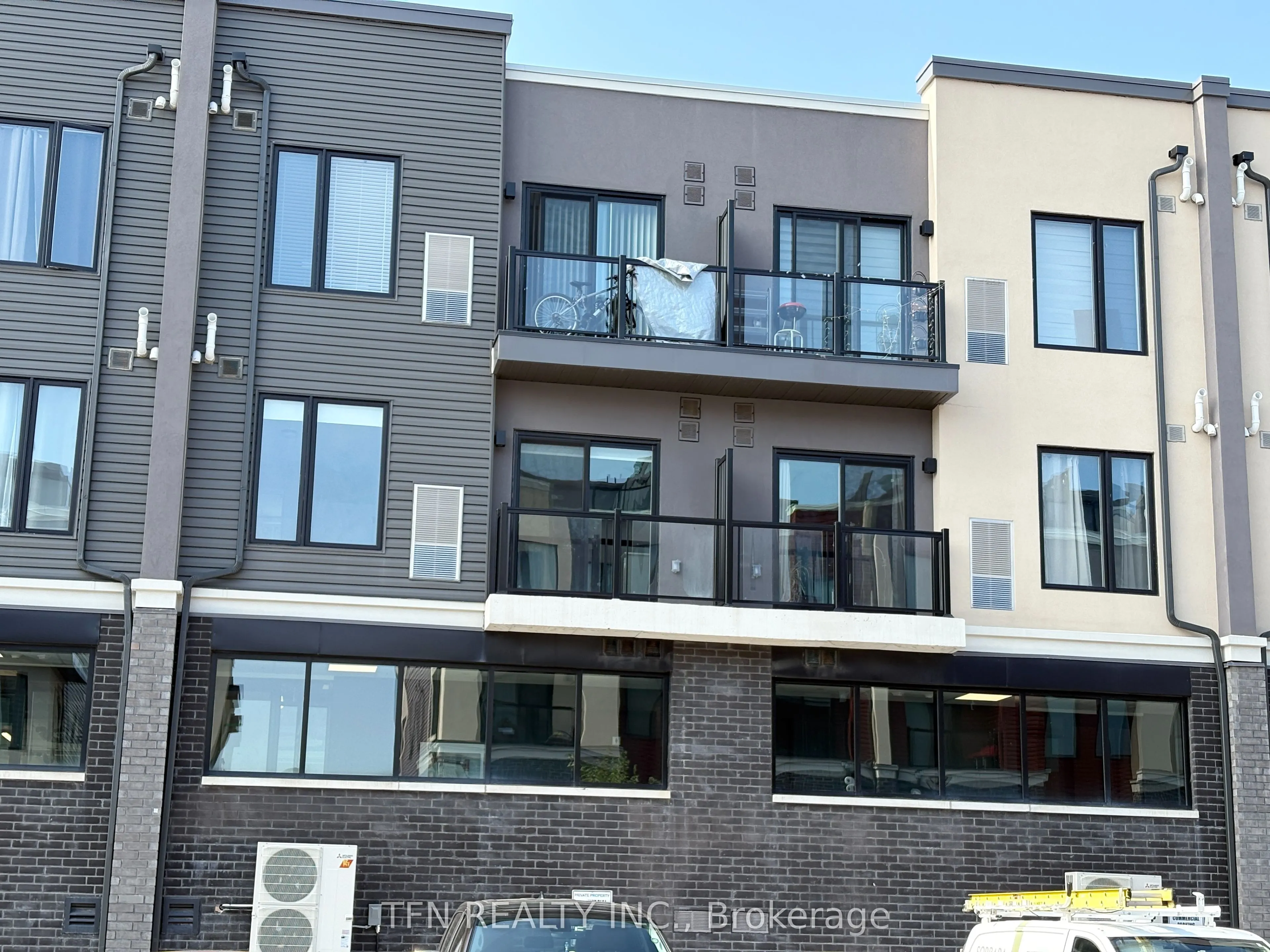 3401 Ridgeway Drive, #307