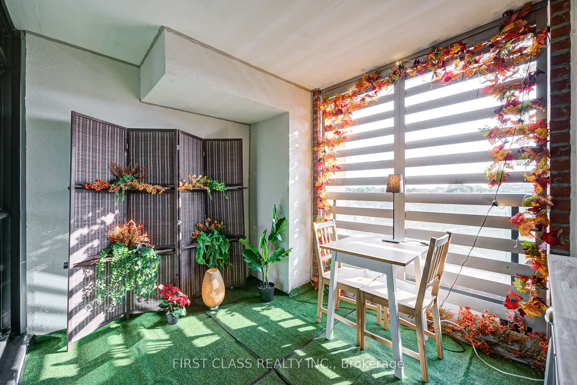 3091 Dufferin Street, #526