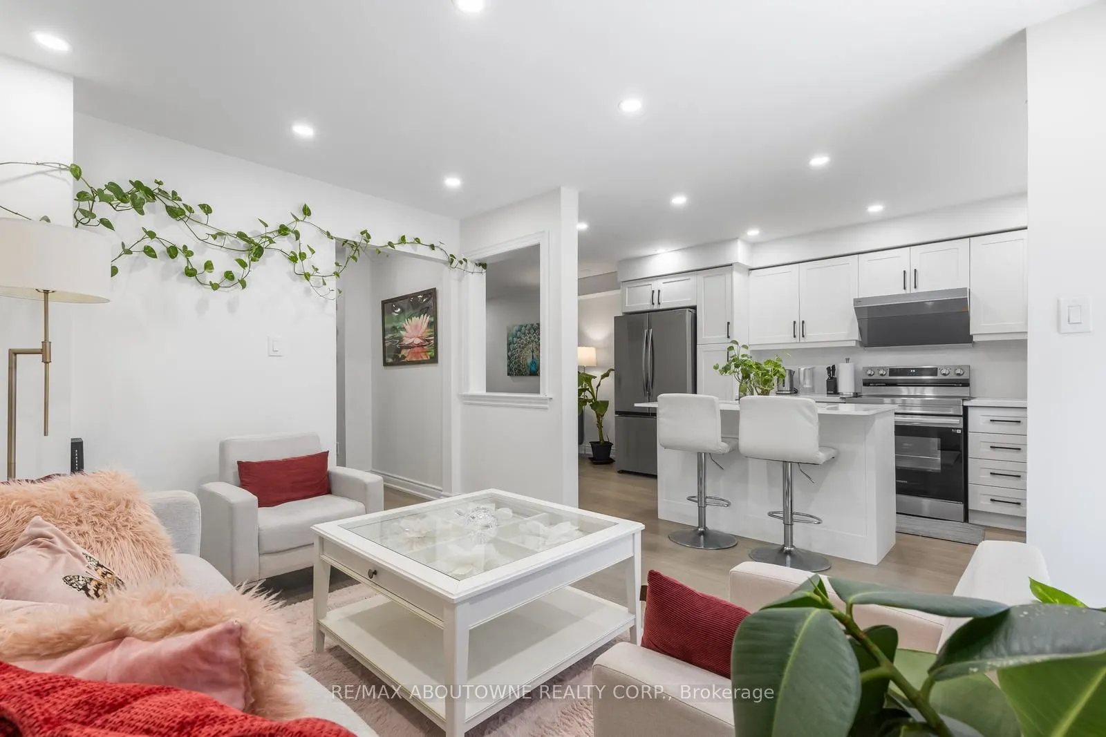 1118 Avondale Drive