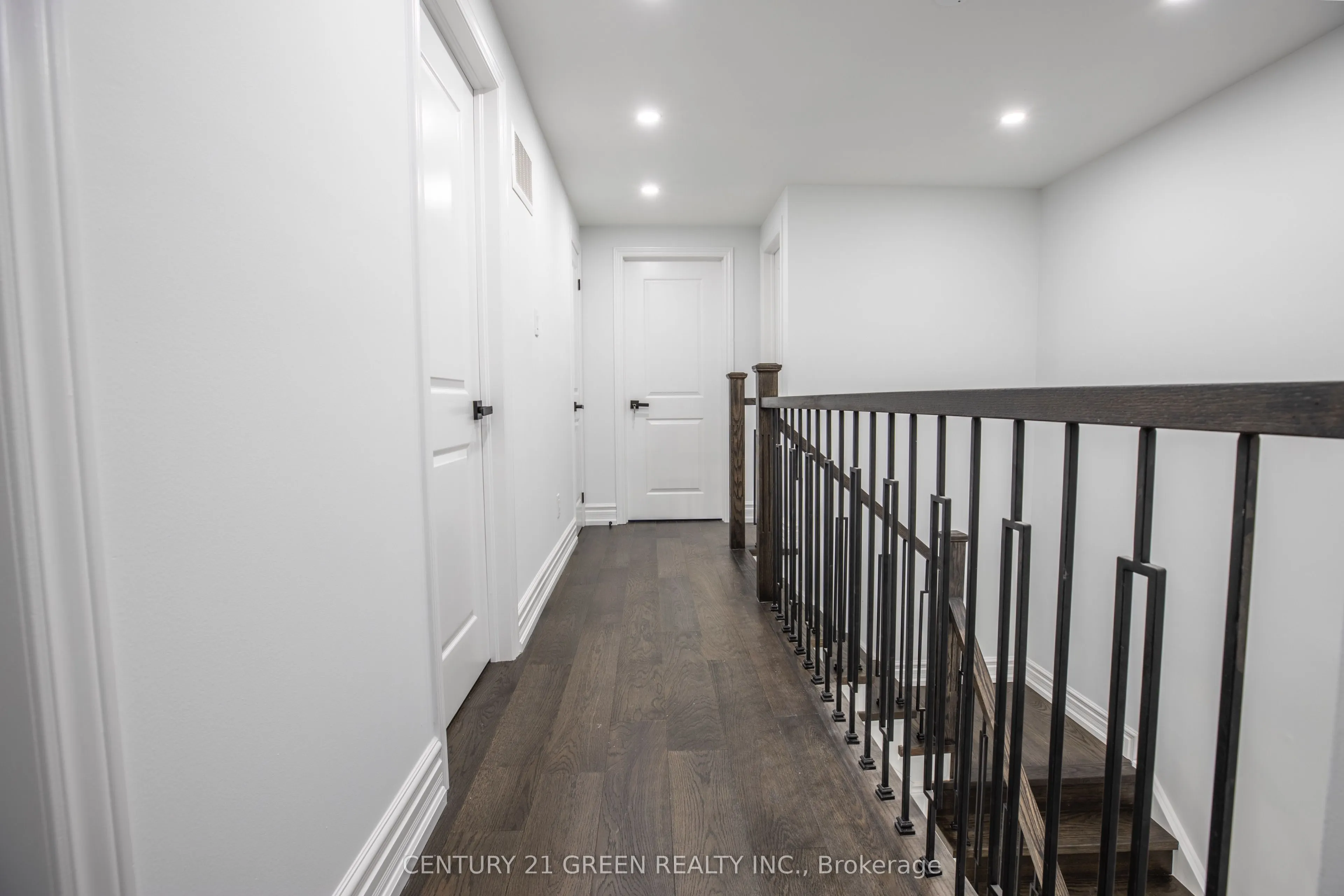 3012 Olympus Mews