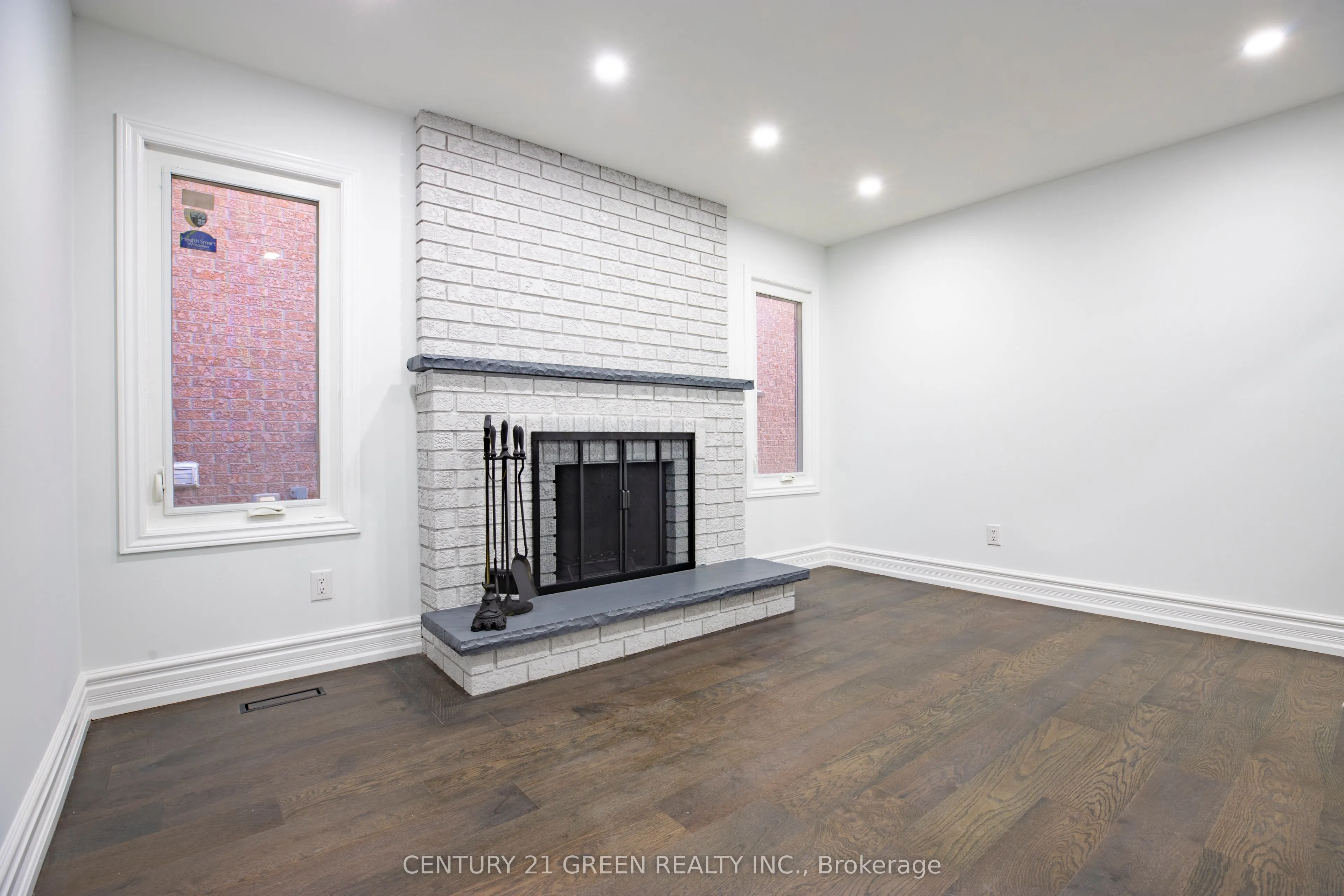 3012 Olympus Mews
