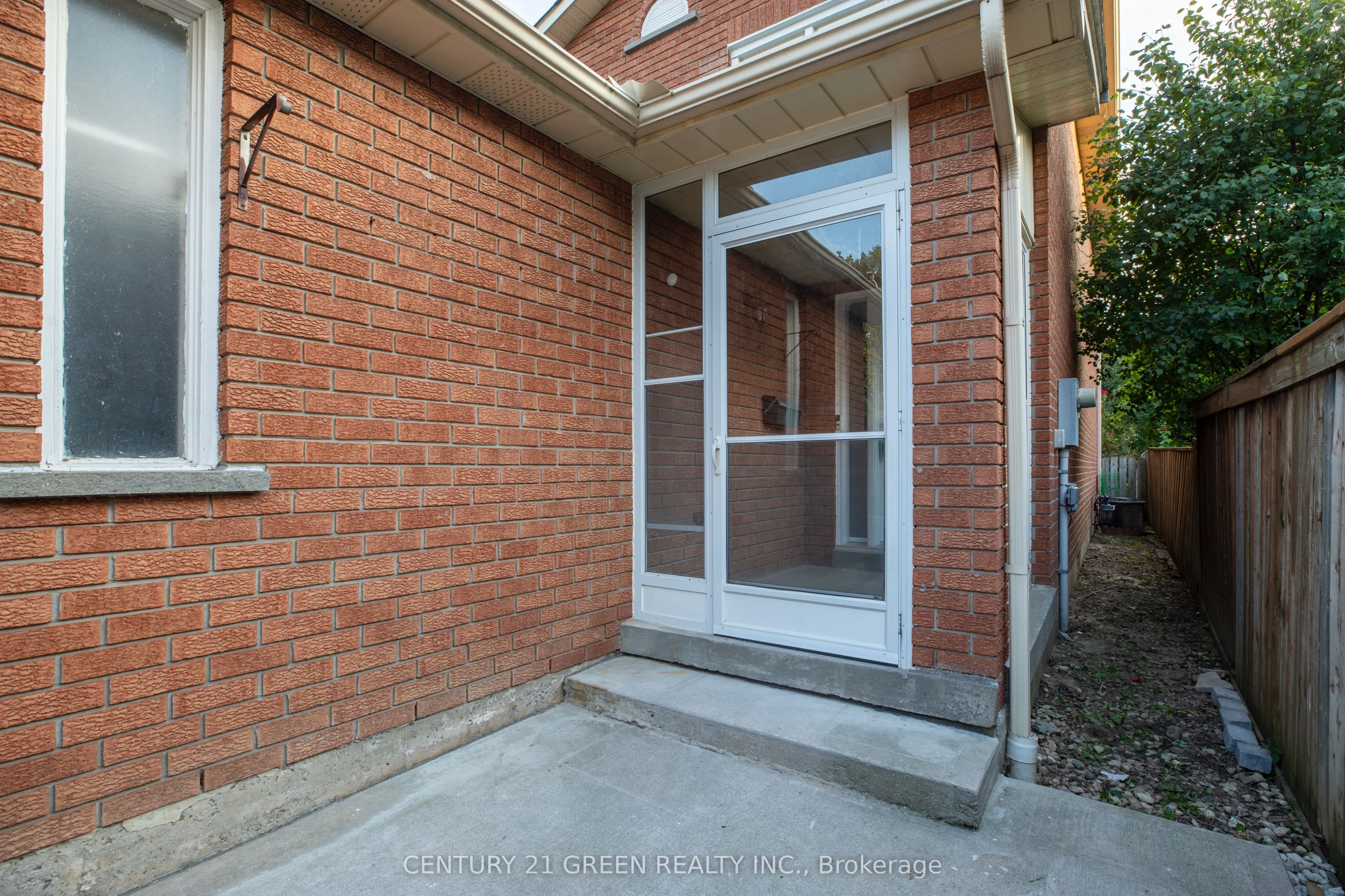 3012 Olympus Mews
