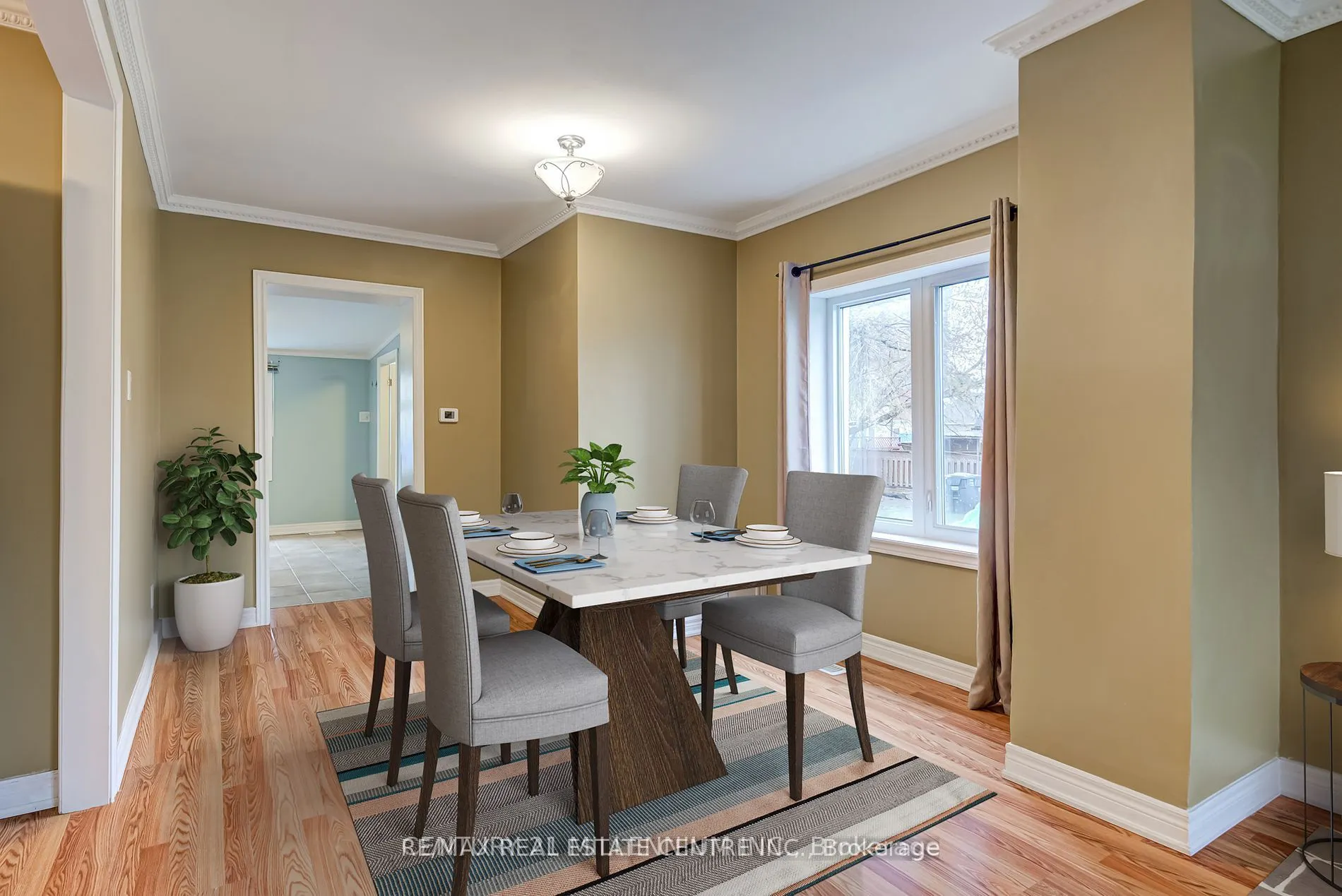 6 Eastern Avenue