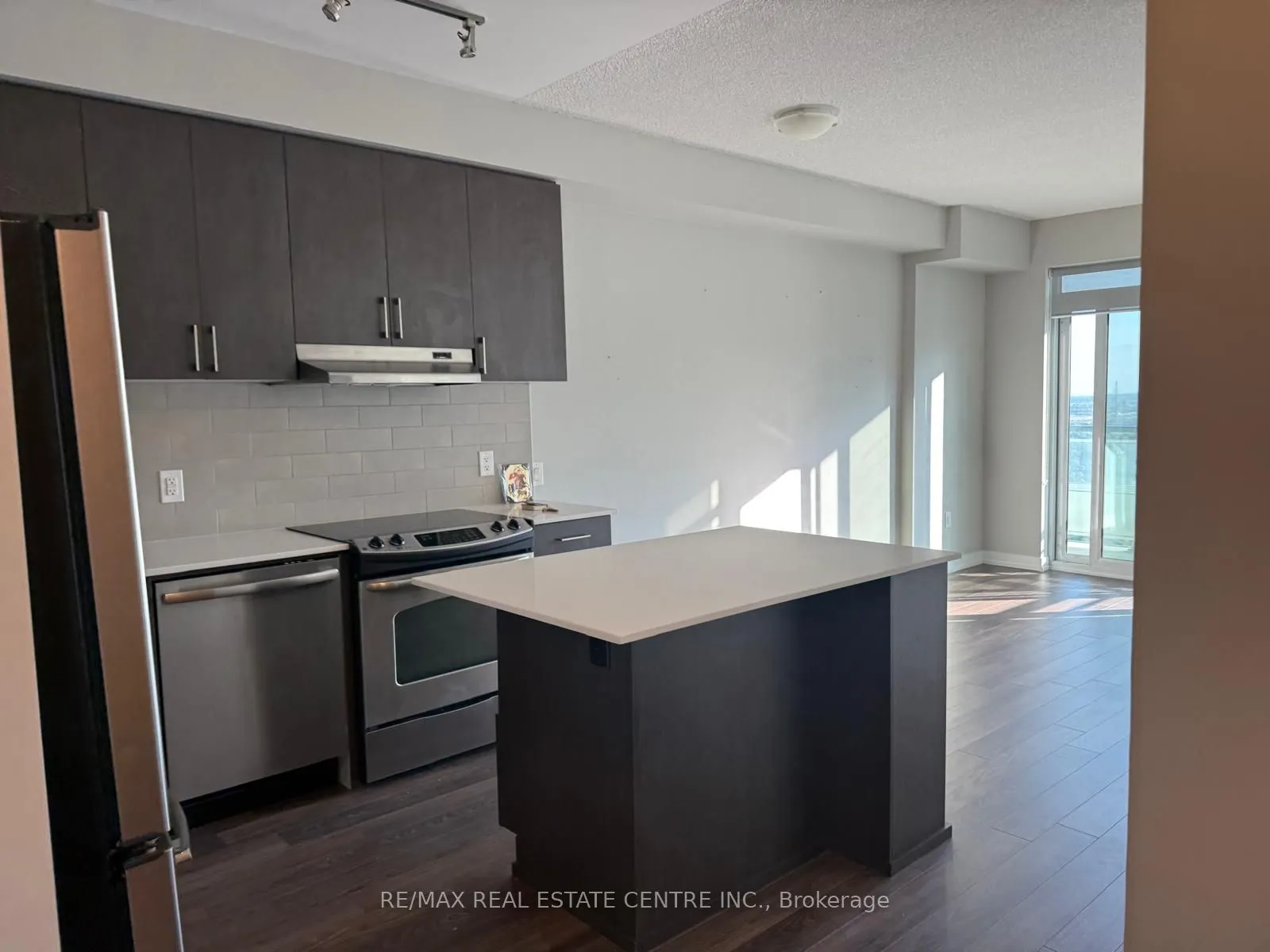 2560 Eglinton Avenue W, #2108