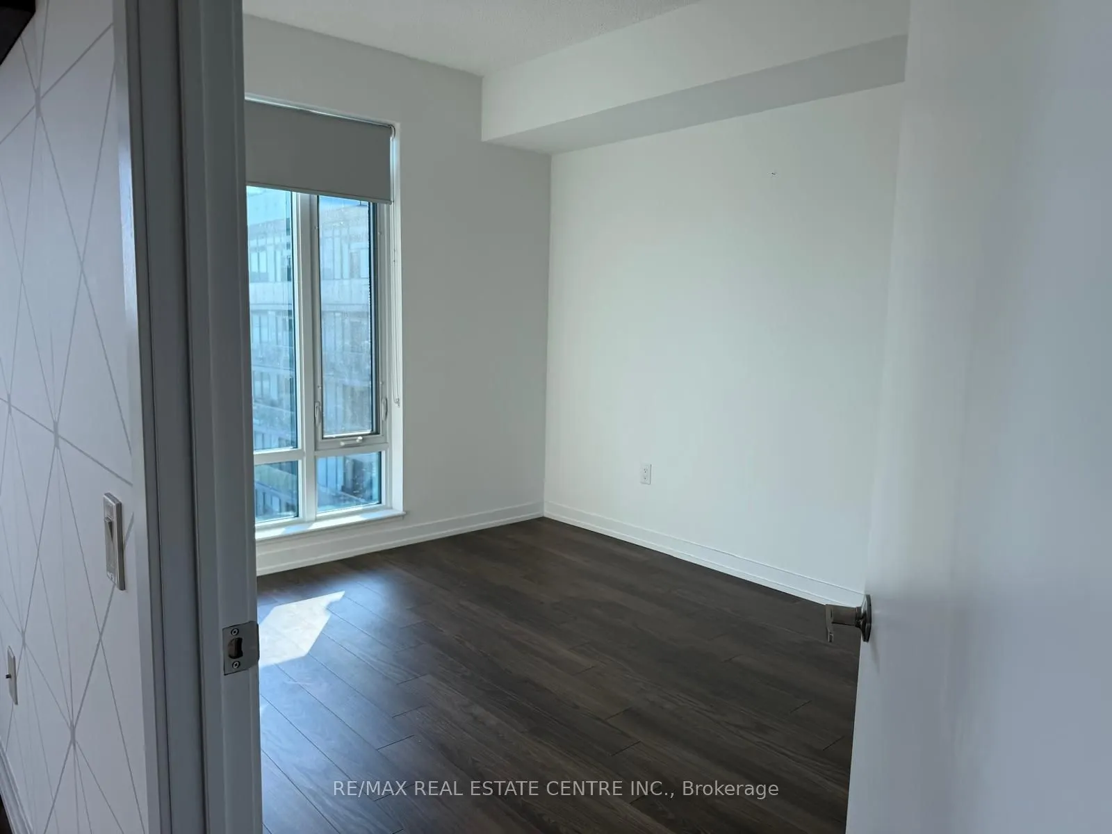 2560 Eglinton Avenue W, #2108