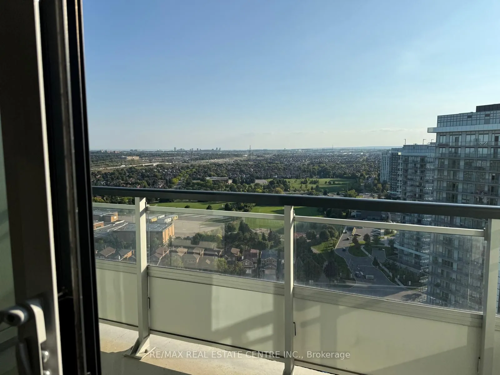 2560 Eglinton Avenue W, #2108