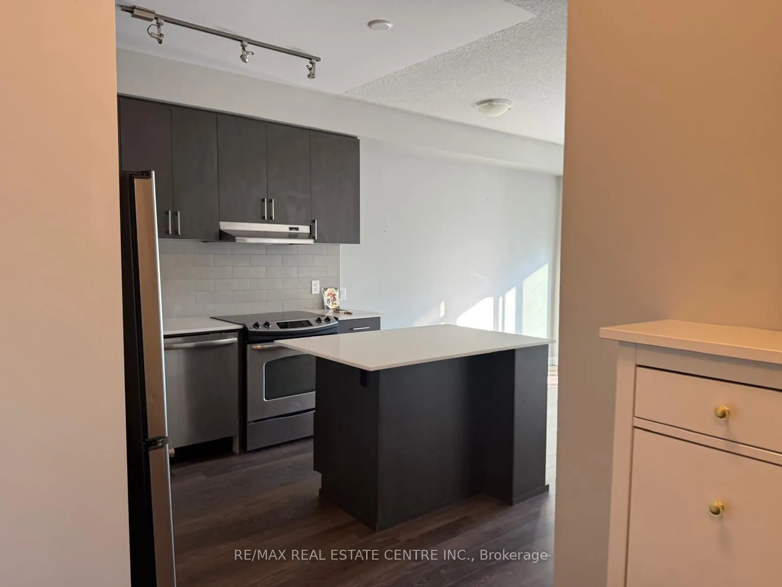 2560 Eglinton Avenue W, #2108