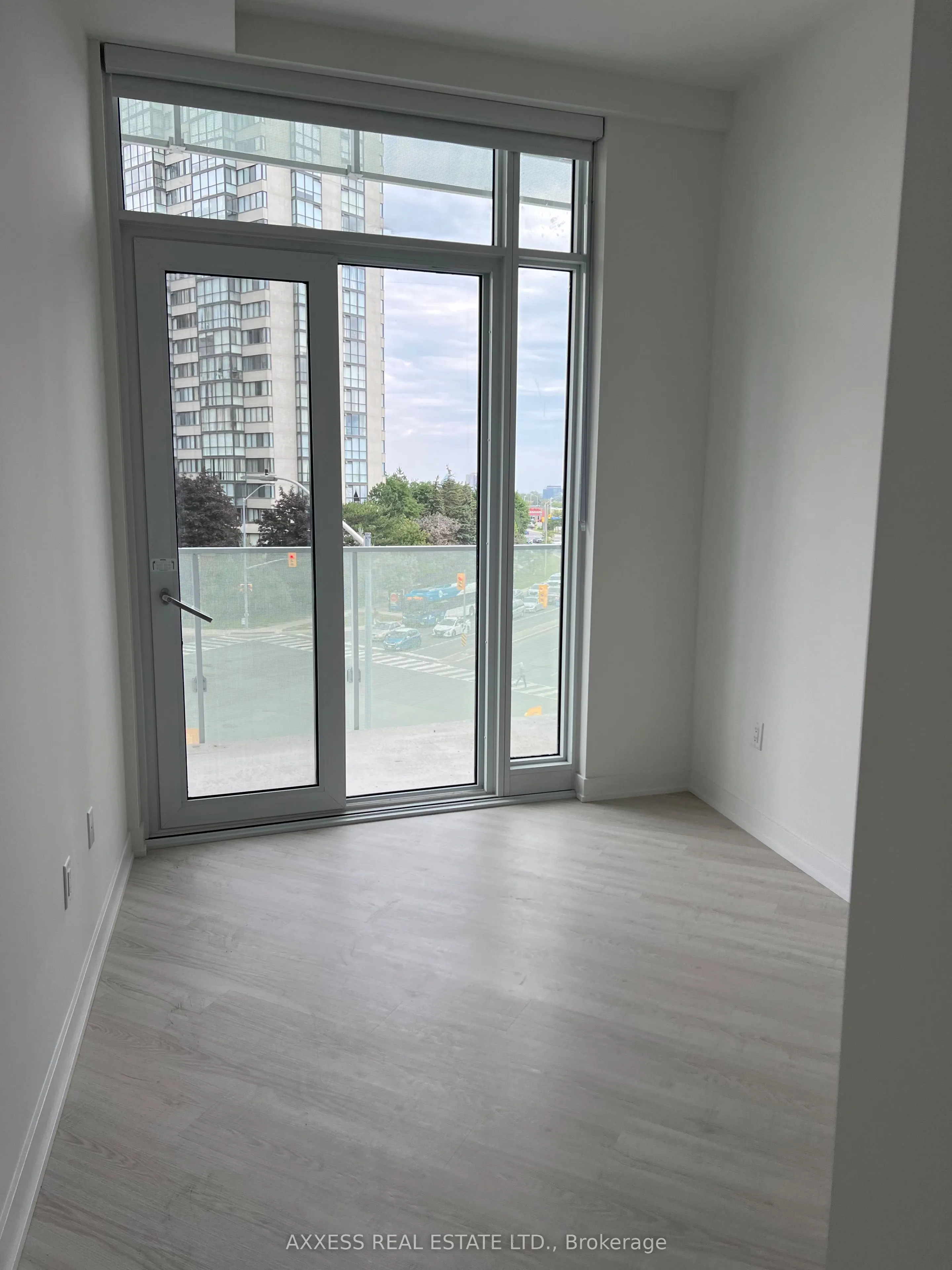 3883 Quartz Road, #305