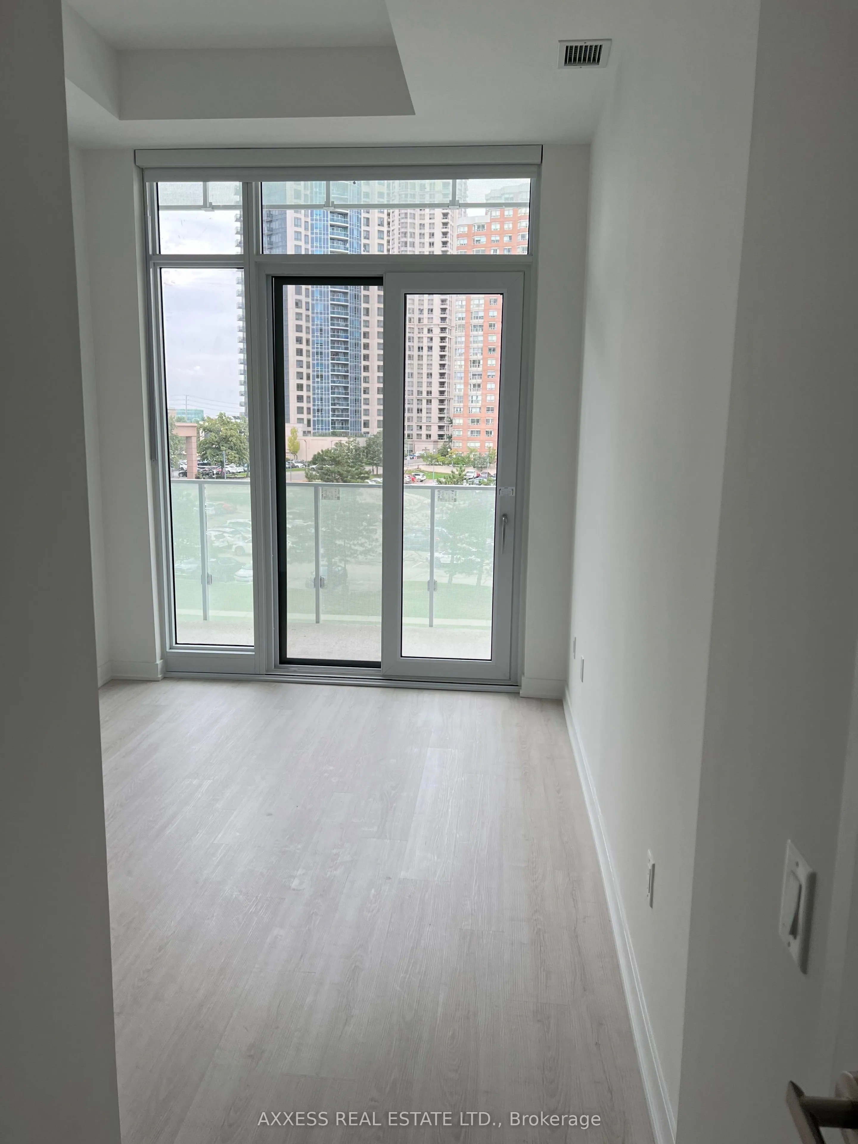 3883 Quartz Road, #305