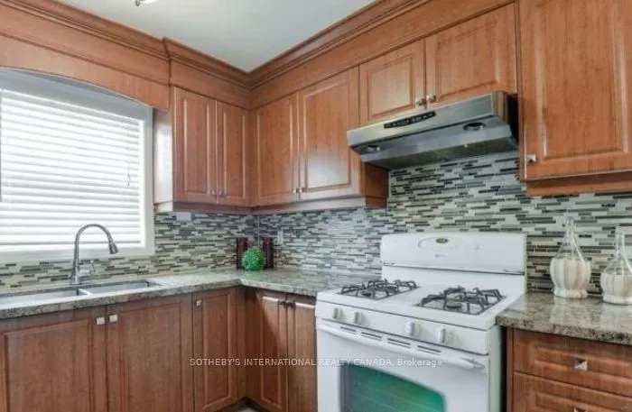 2935 Crosscurrent Drive, #Upper