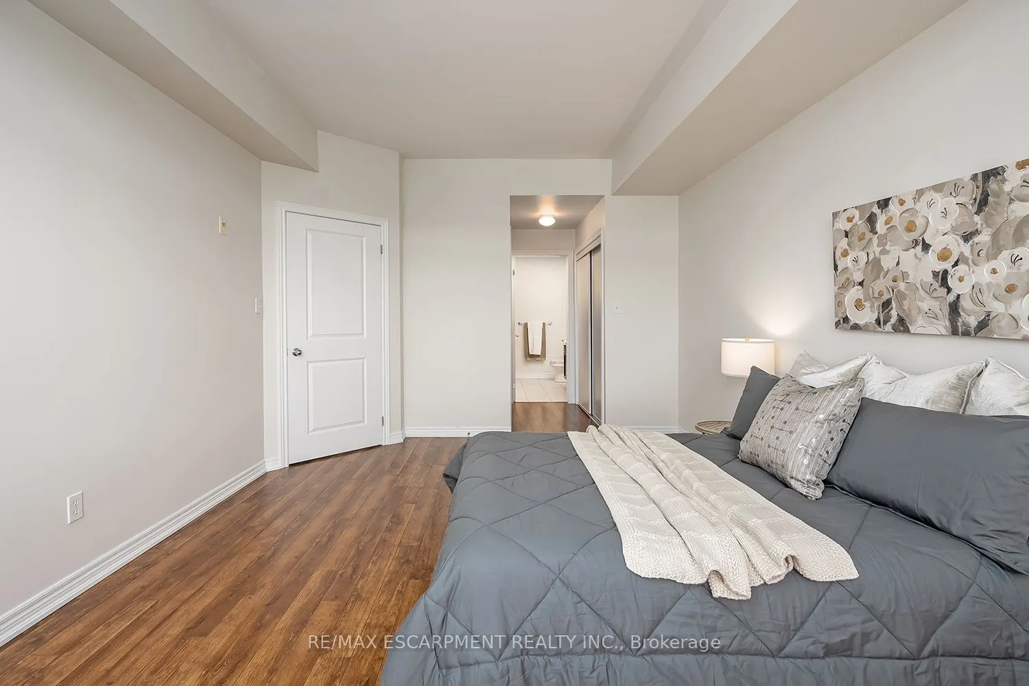 396 Plains Road E, #503