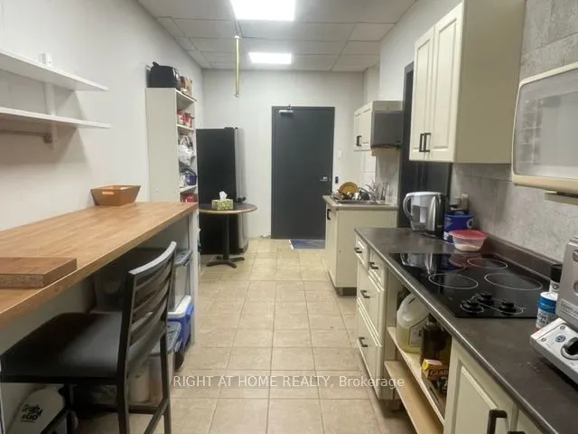 30 Fordhouse Boulevard, #A
