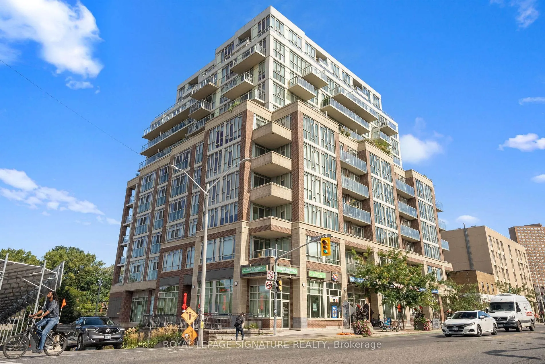 1638 Bloor Street W, #412