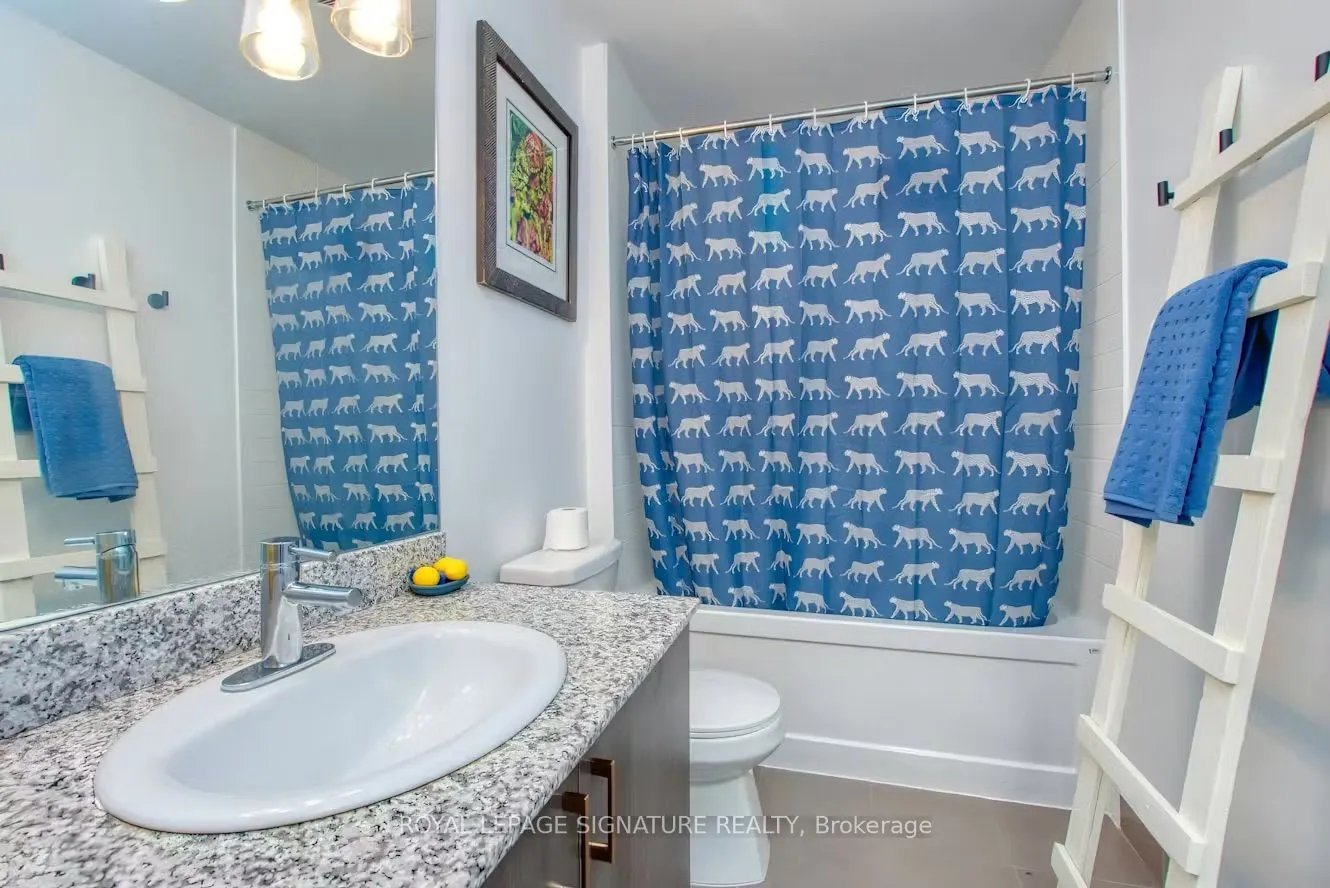 1638 Bloor Street W, #412