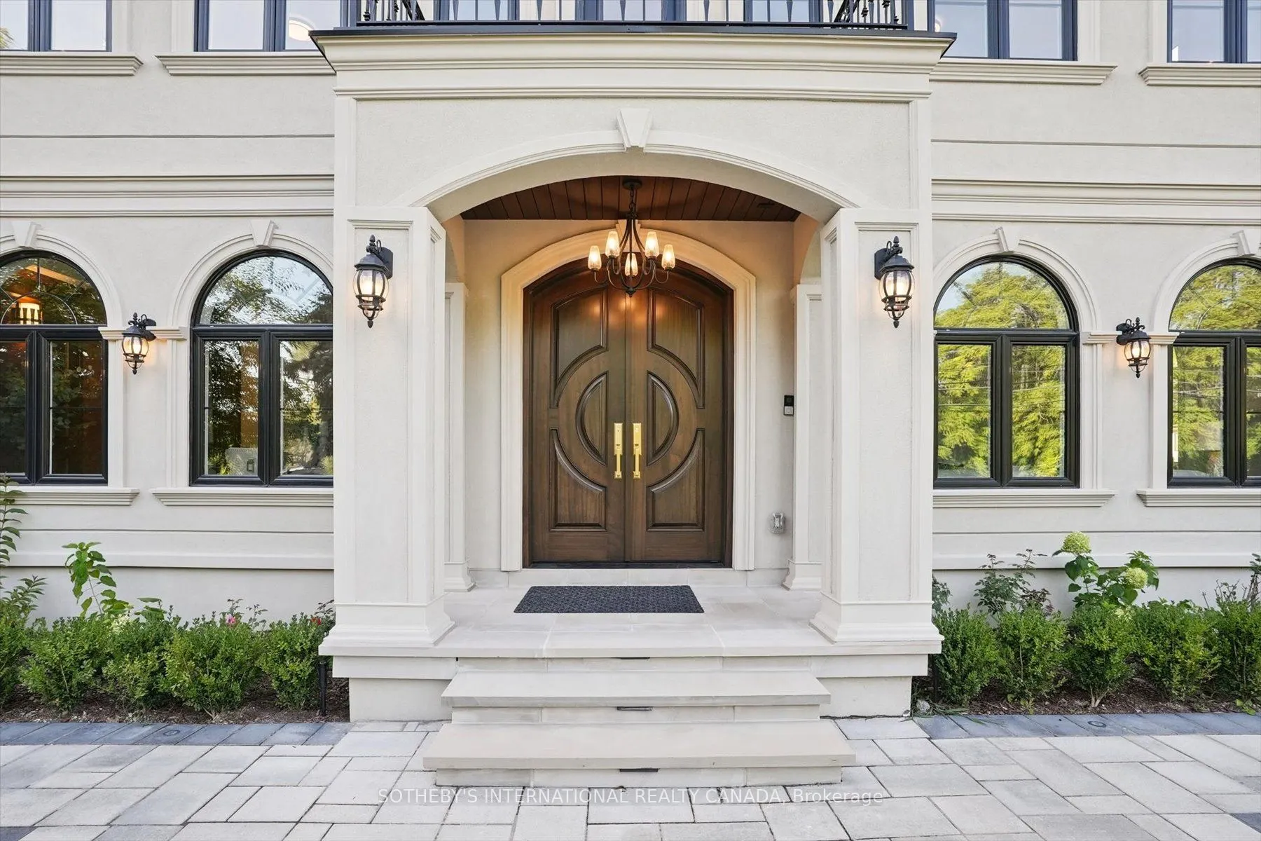 452 Rothesay Place