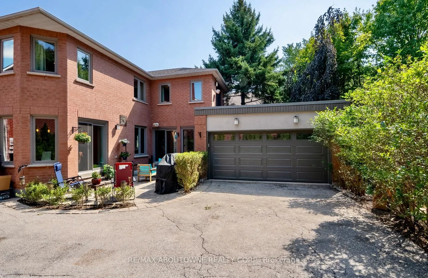 11 Morrison Creek Crescent