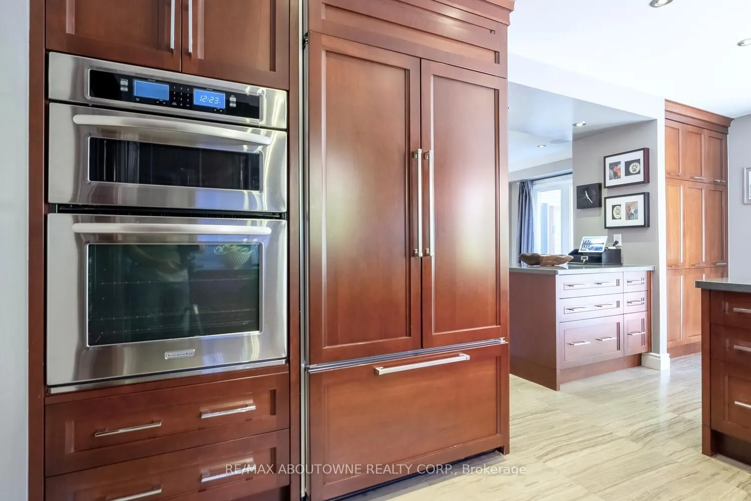 11 Morrison Creek Crescent
