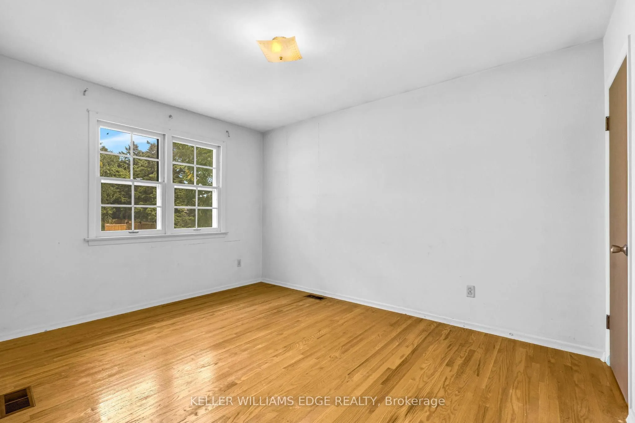 1 Alderway Avenue