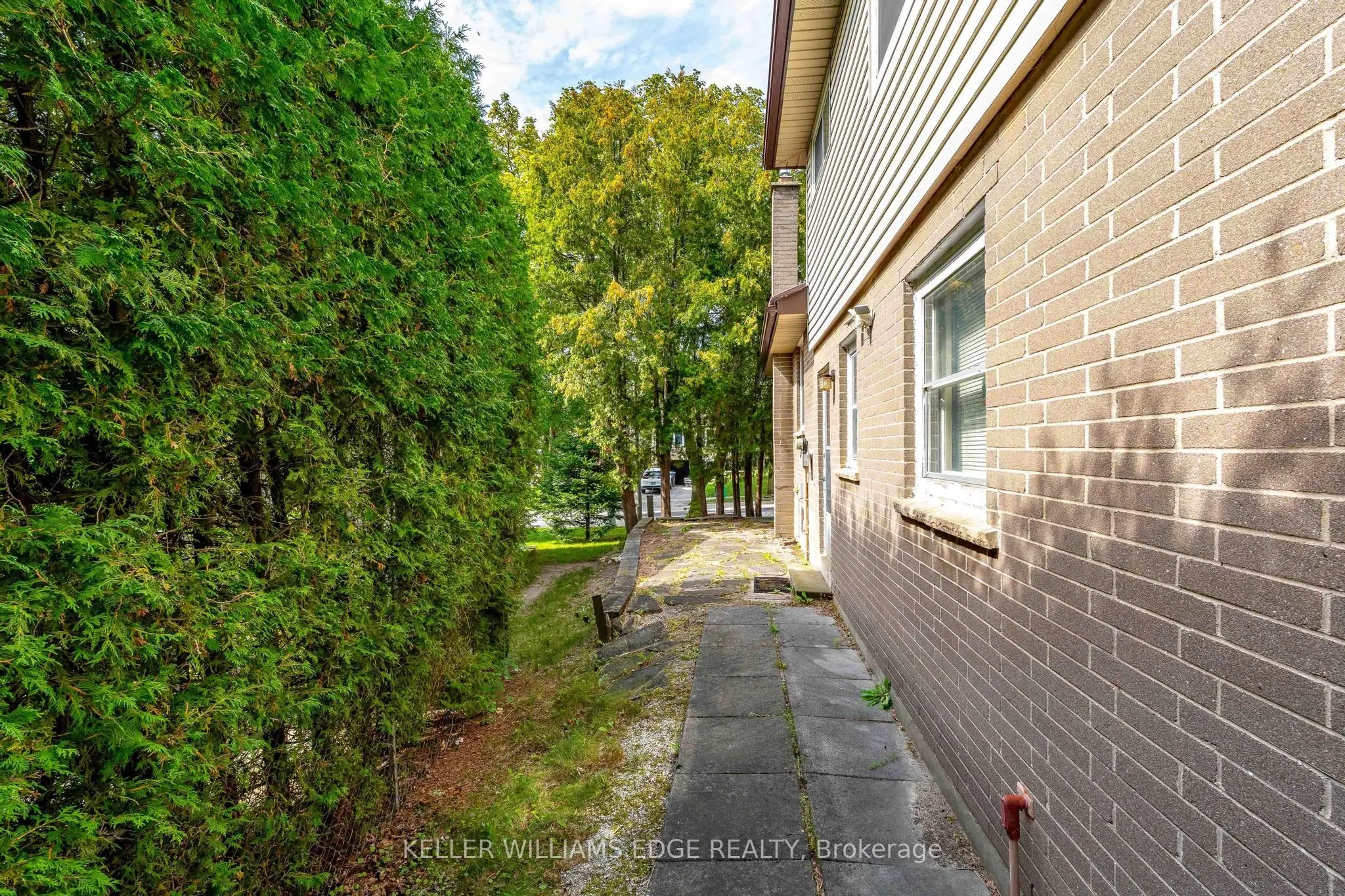 1 Alderway Avenue