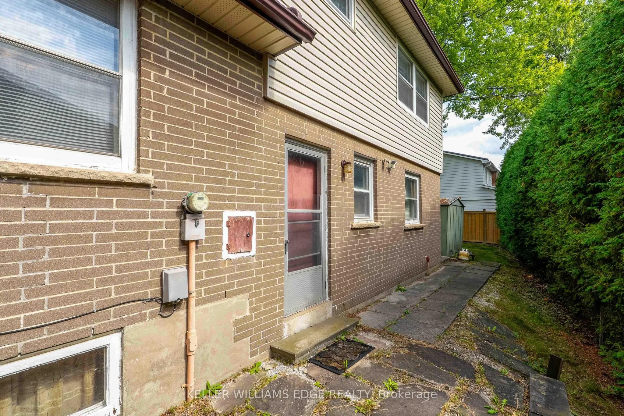 1 Alderway Avenue