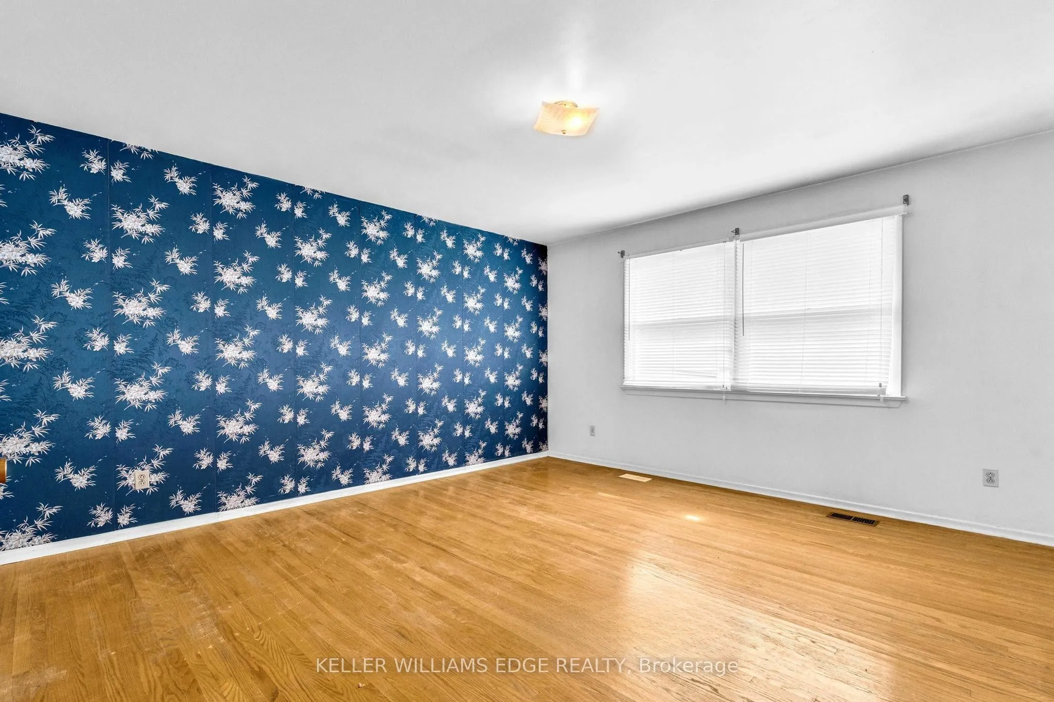 1 Alderway Avenue