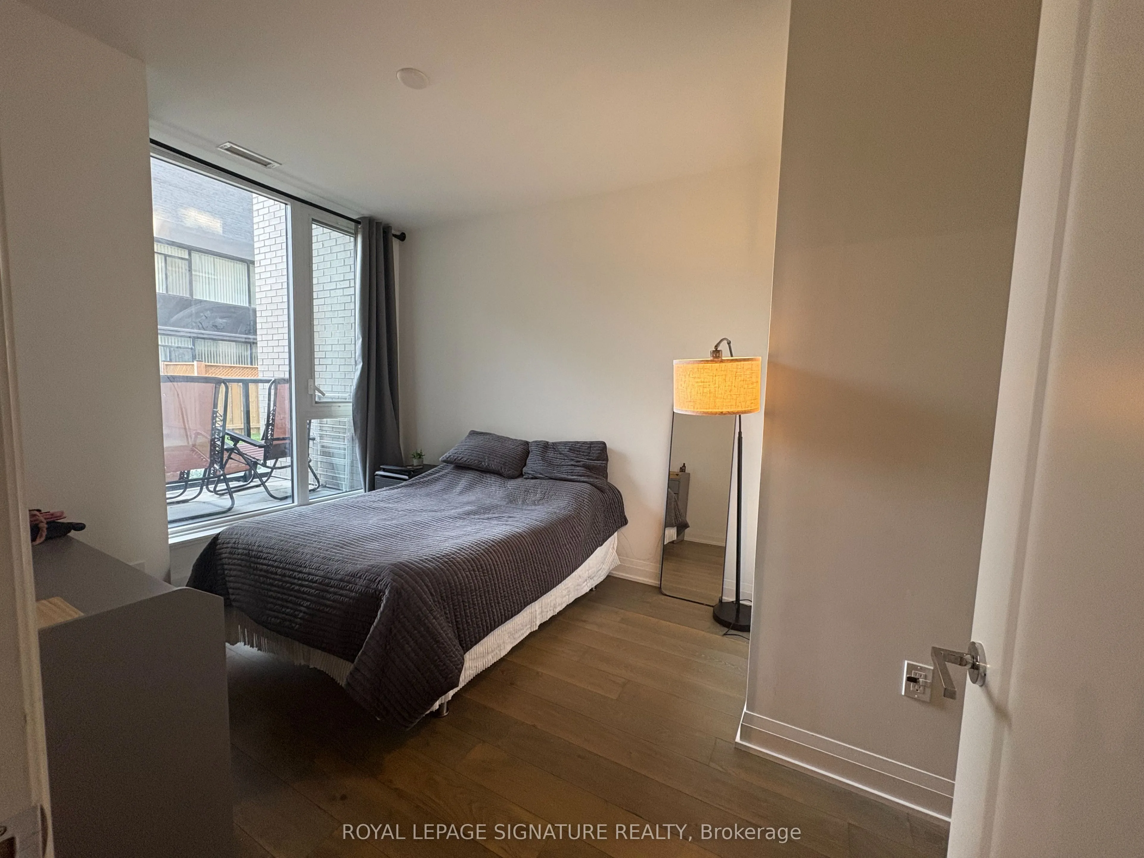 293 The Kingsway, #109