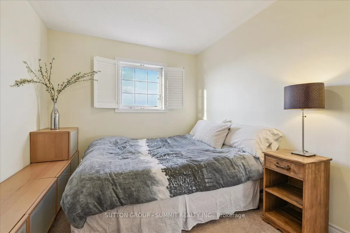 242 Andrews Trail
