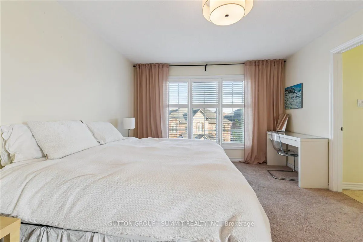 242 Andrews Trail