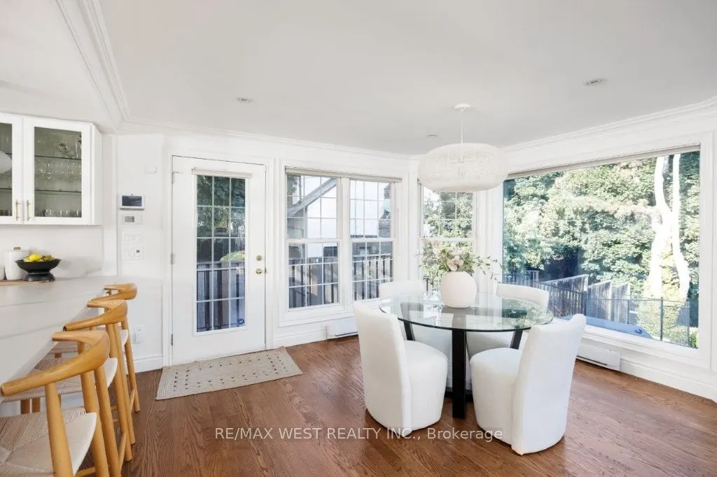 207 Ellis Avenue