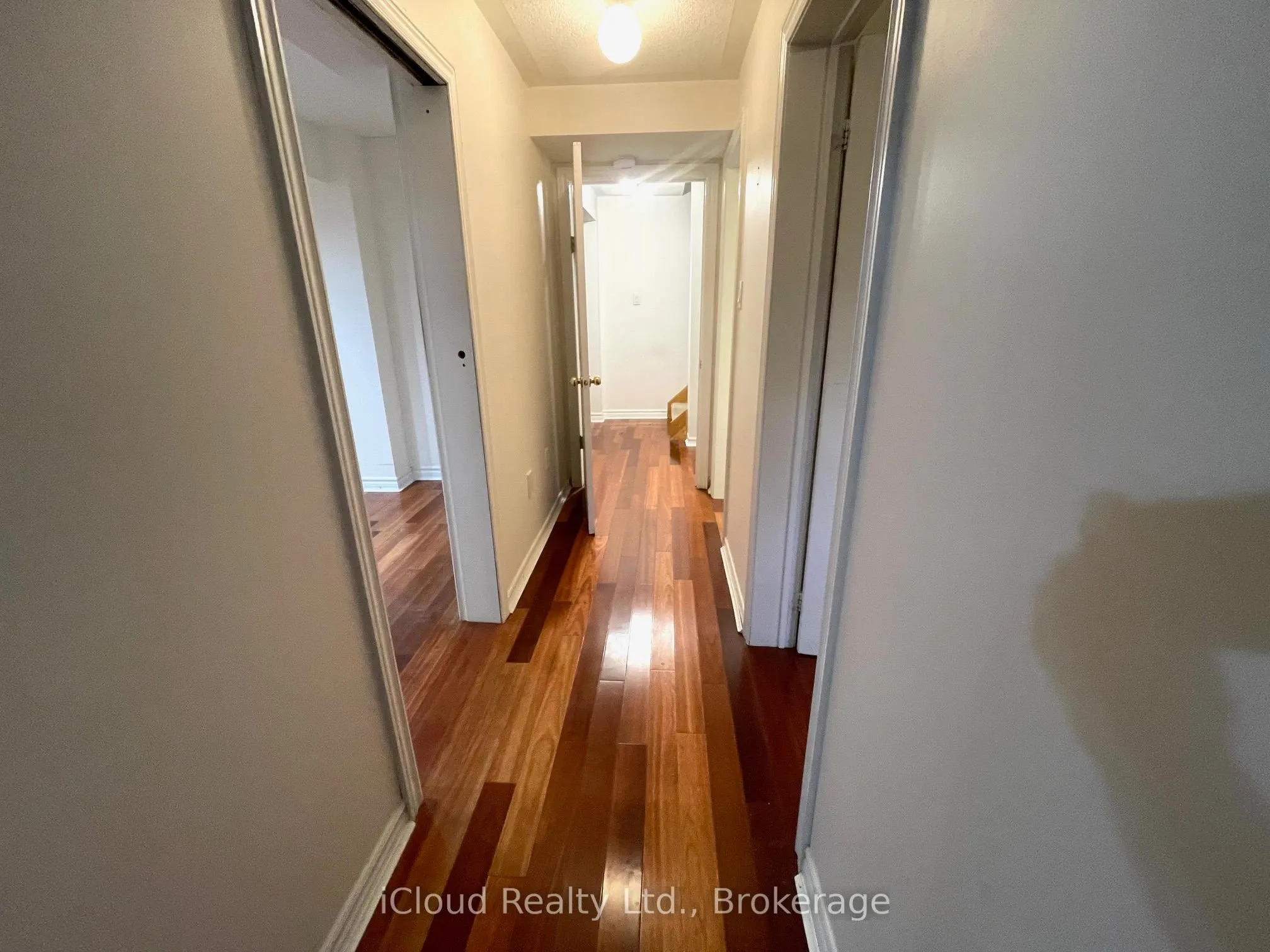 22 Fallgate Drive