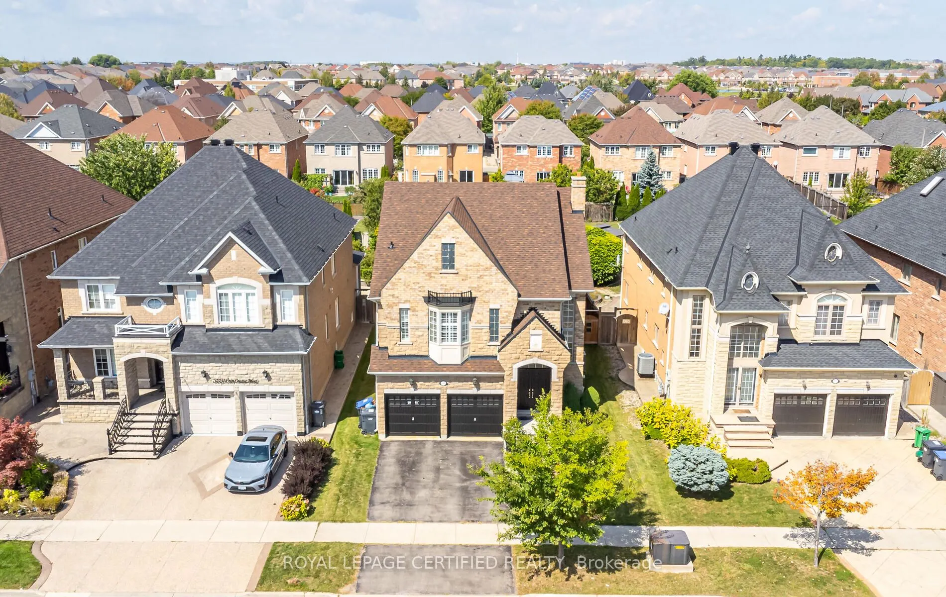 3327 Erin Centre Boulevard