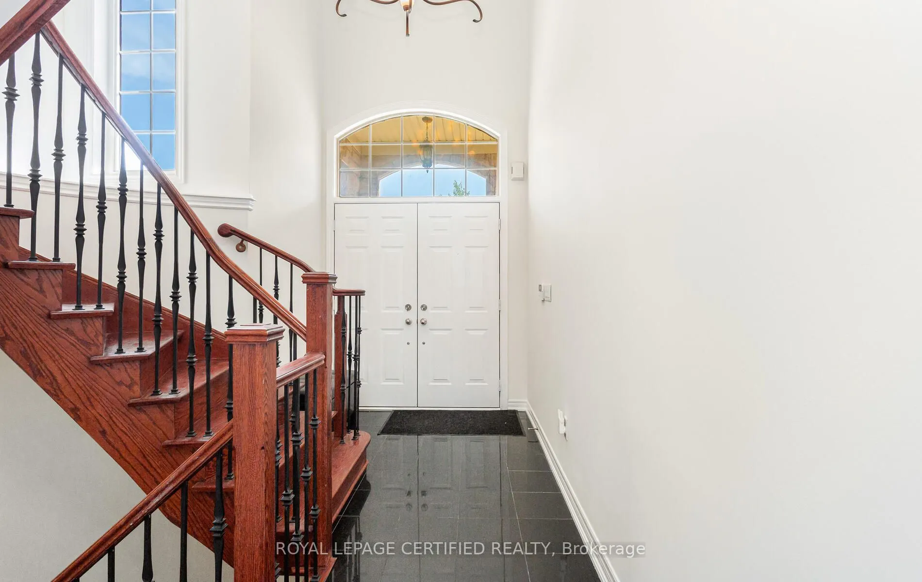 3327 Erin Centre Boulevard