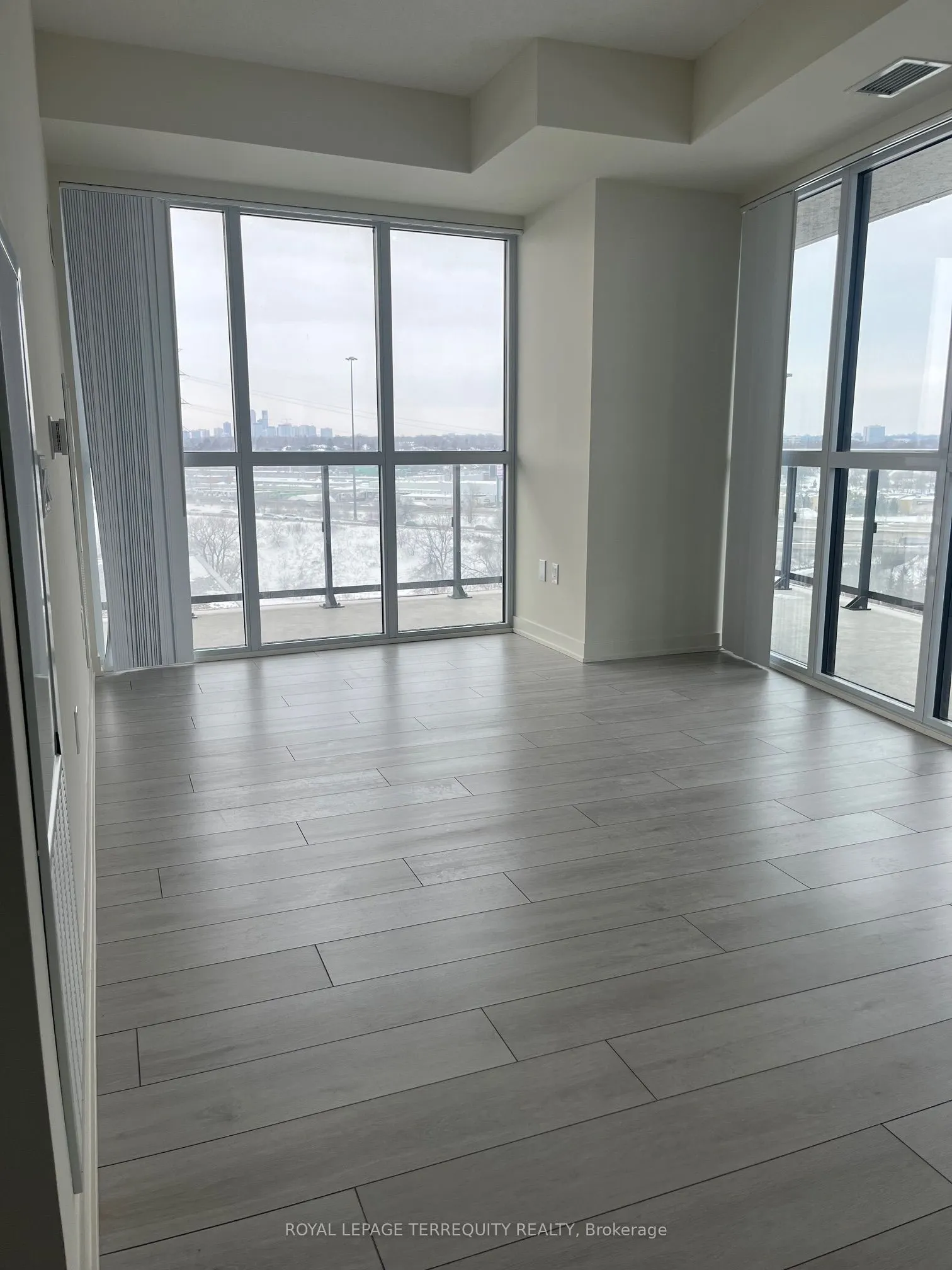38 Annie Craig Drive, #1011