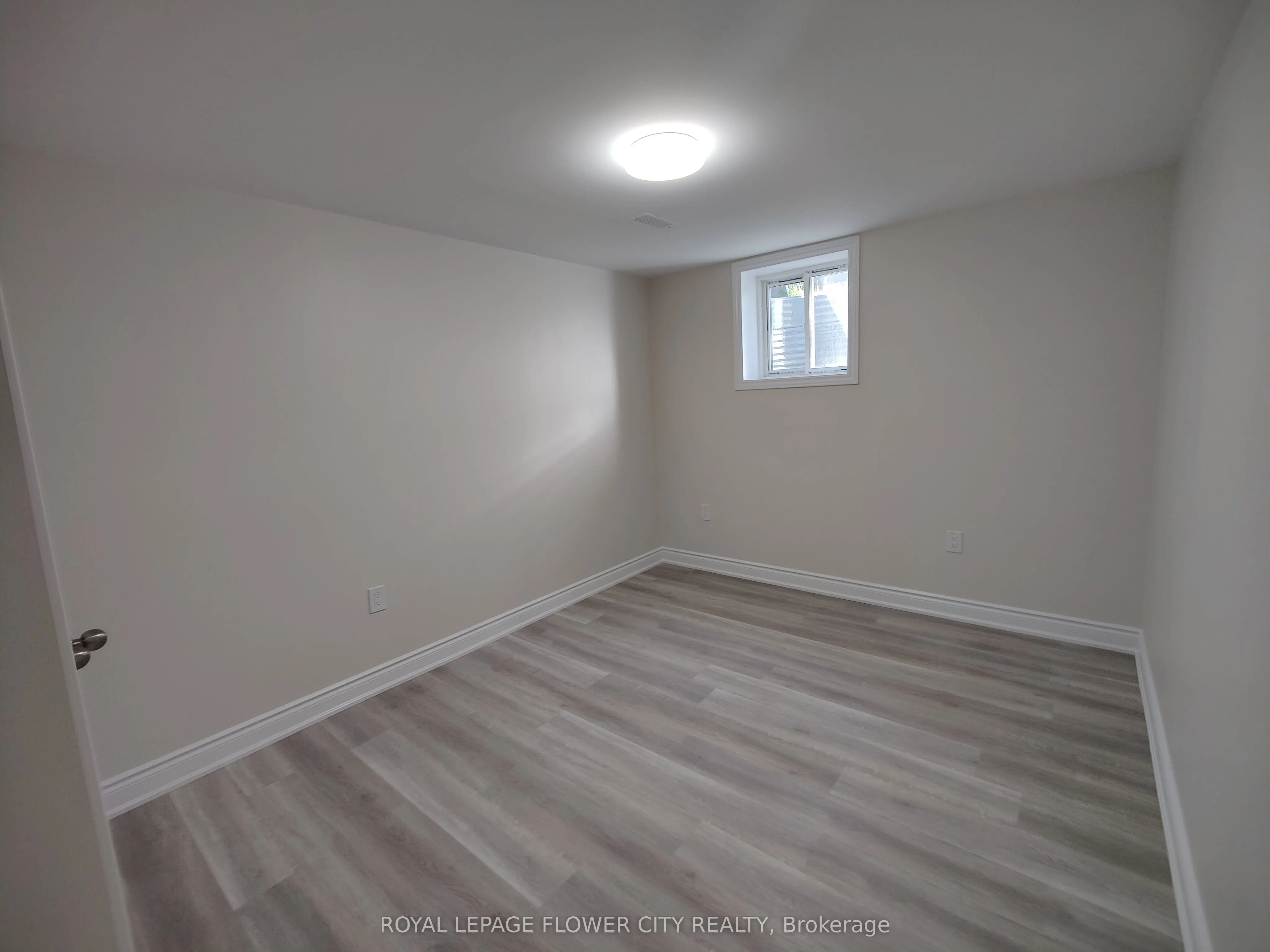 360 Valleyway Drive